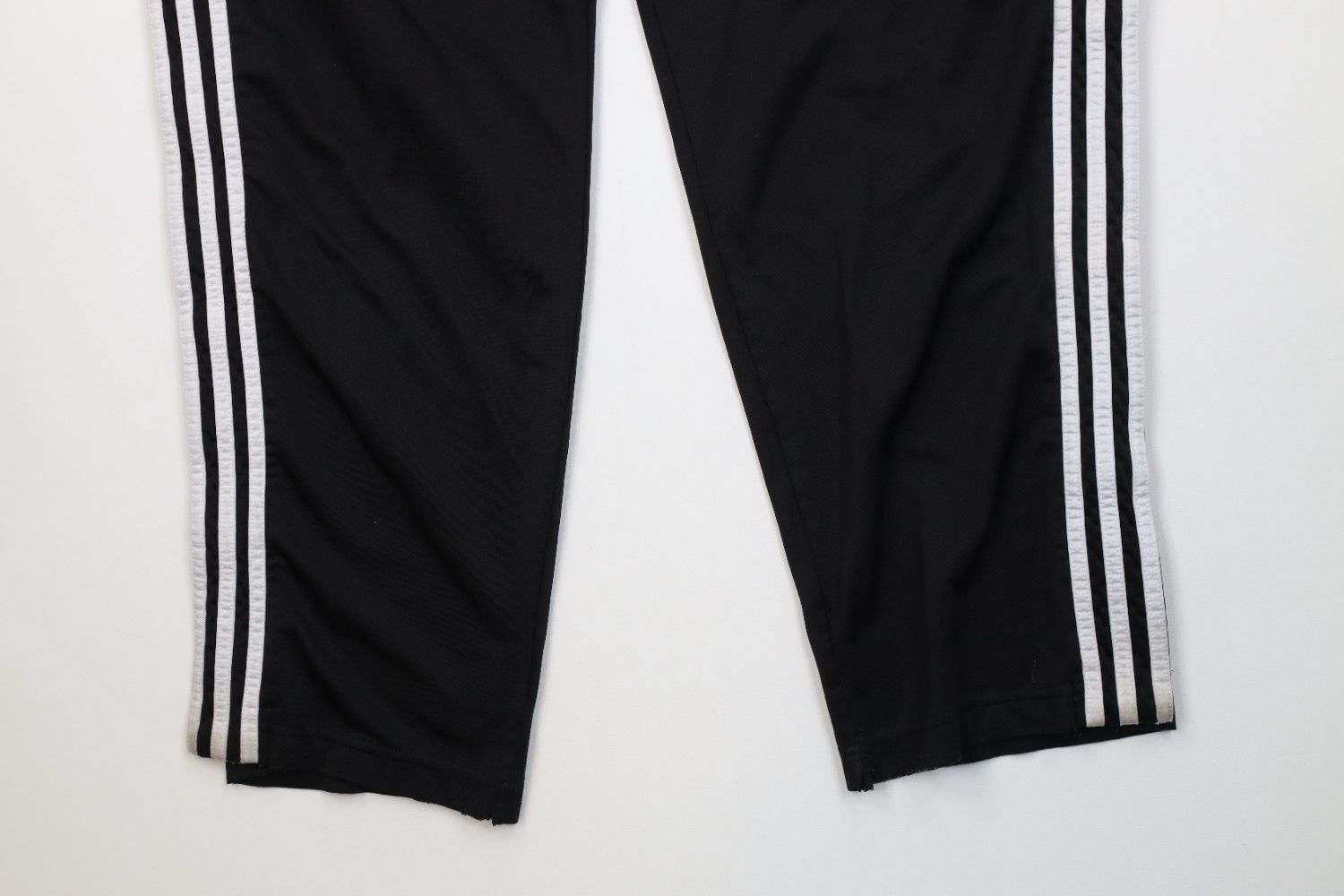 Adidas Vintage Y2K 2000 Adidas Wide Leg Tearaway Sweatpants Pants Size US 38 / EU 54 - 4 Thumbnail