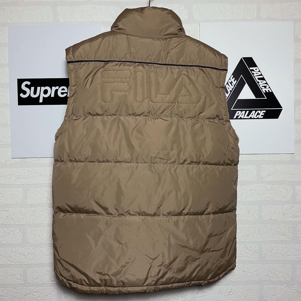 Fila Fila puffer vest vintage 90s beige brown rare Size US M / EU 48-50 / 2 - 2 Thumbnail