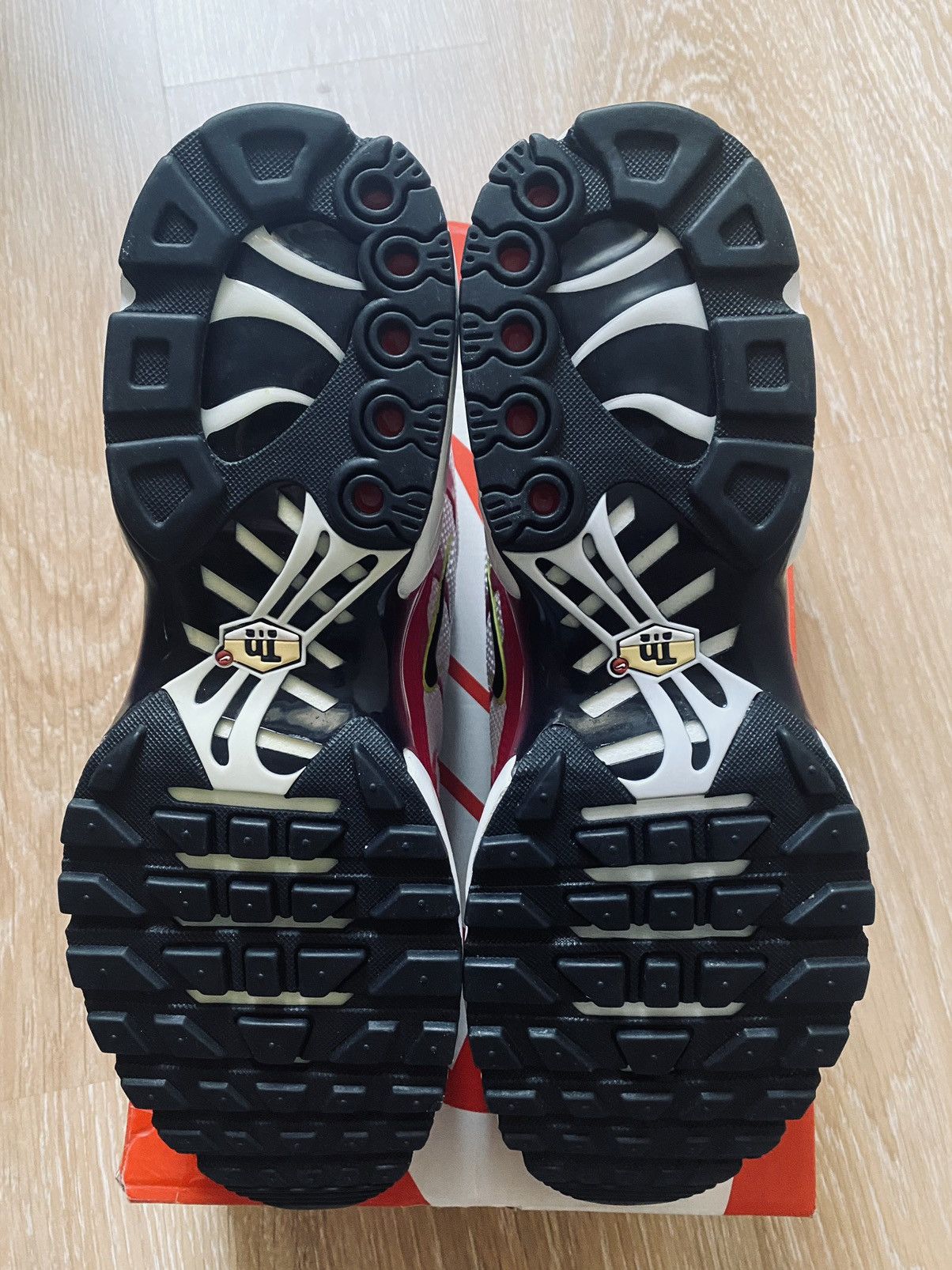 Nike × Supreme NikeLab Air Max Tn Plus 2019 Skepta Bw Size US 13 / EU 46 - 15 Thumbnail
