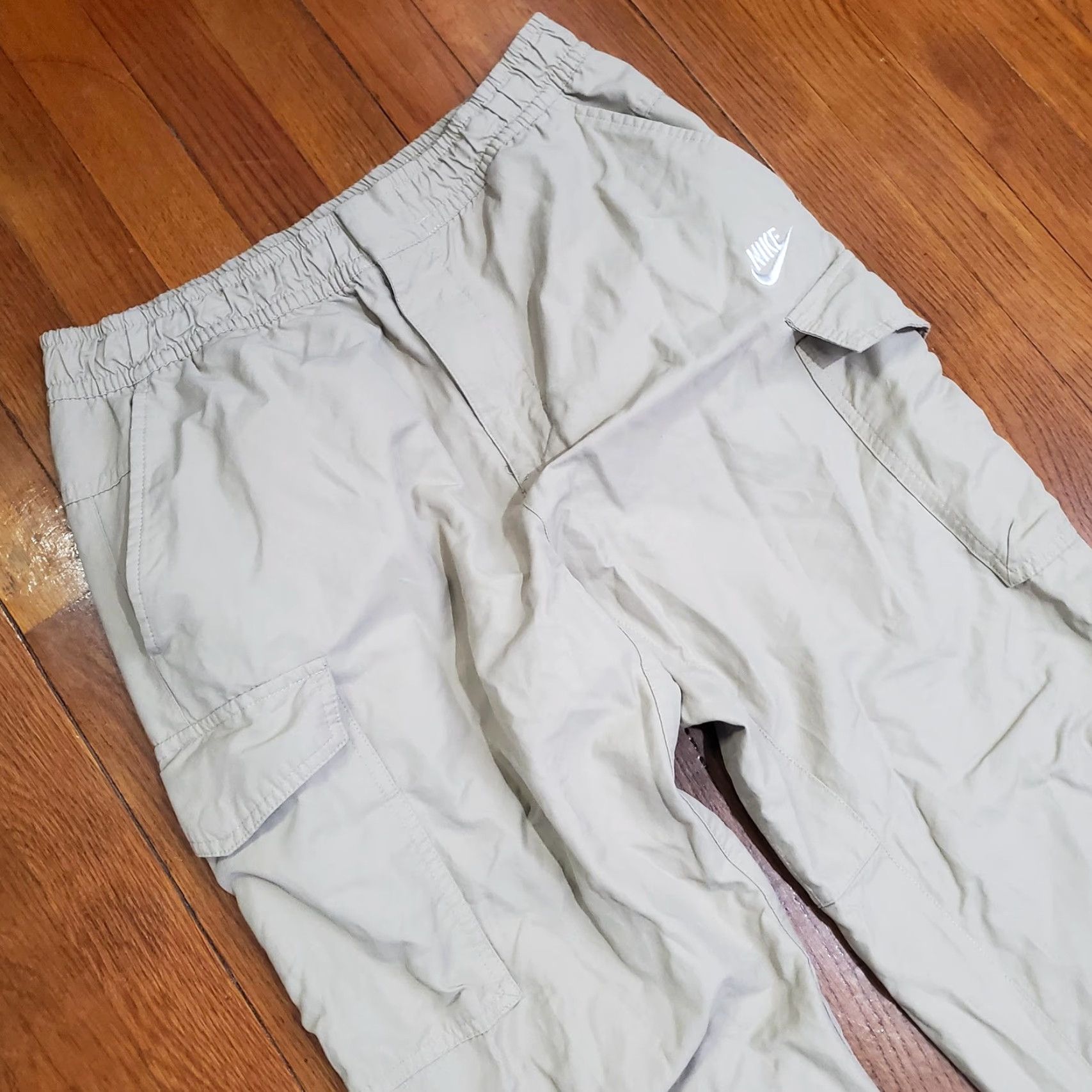 Nike Pants Mens Large Beige Cargo Joggers Lightweight Elastic Waist DD5207-250