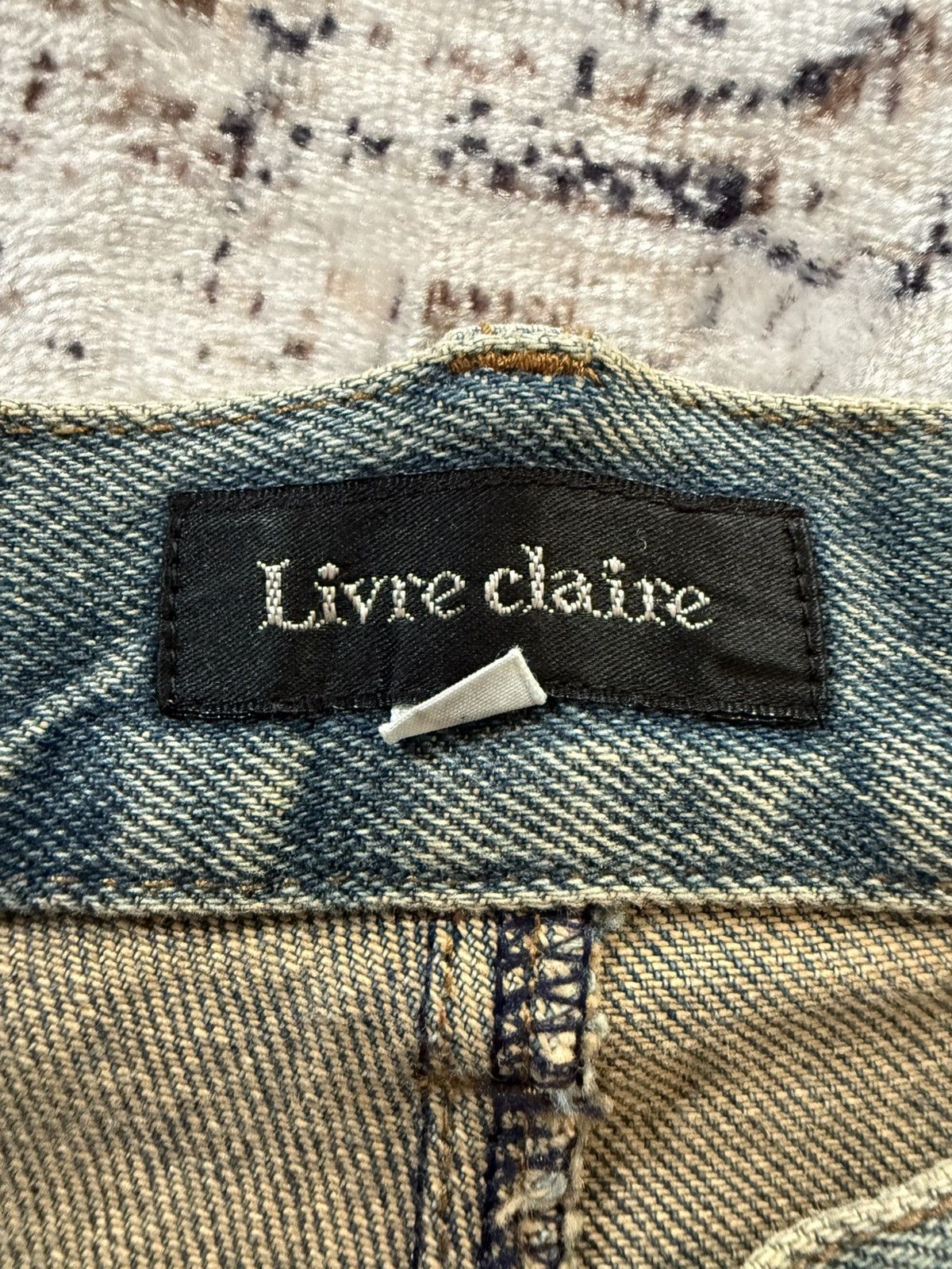 If Six Was Nine Livre Claire Japan Muddy Wash Studded Flared Jeans Size US 32 / EU 48 - 17 Thumbnail