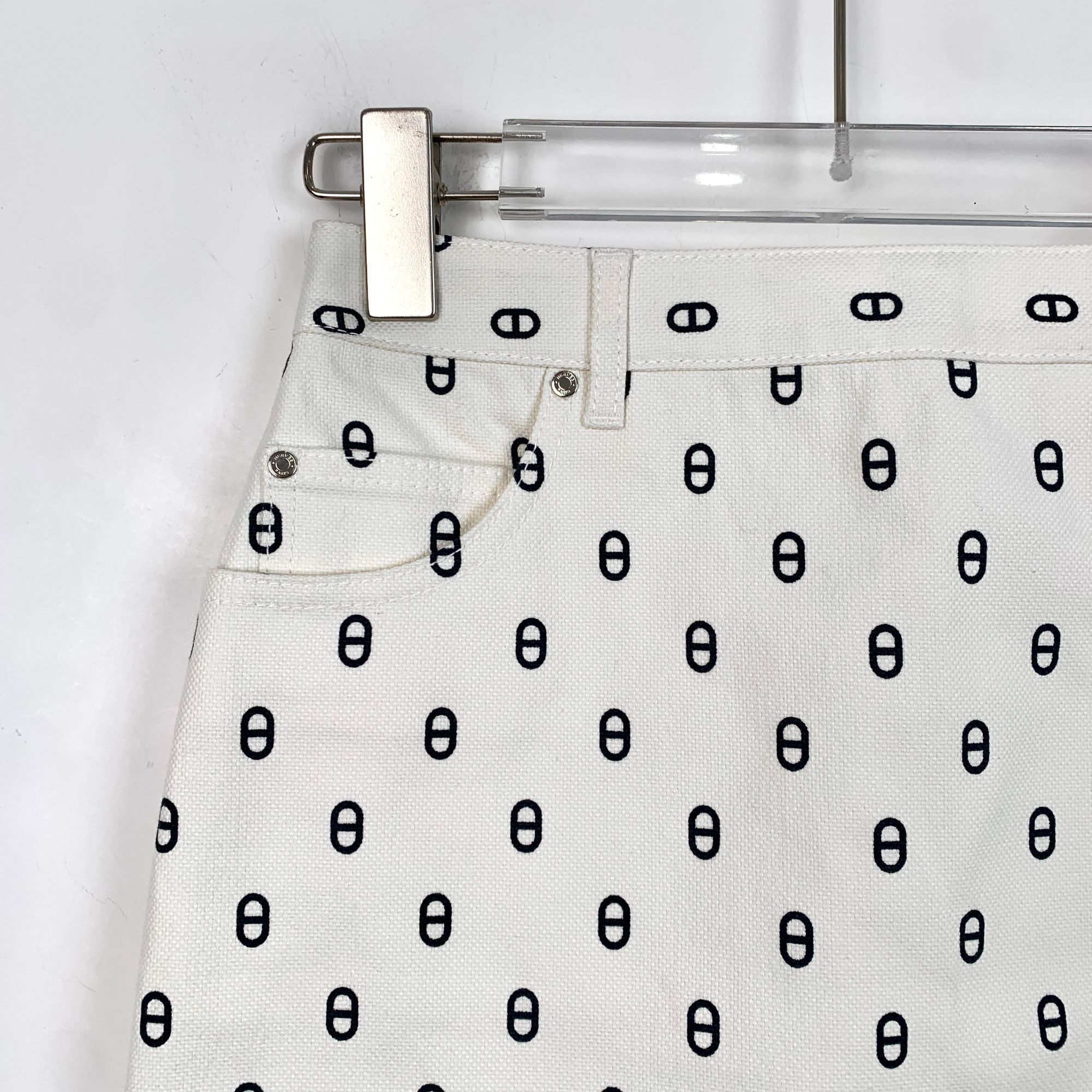 Hermes Hermès White "Pig Nose" Detail Denim Mini Skirt (Size XS) Size 34" / US 12 / IT 48 - 7 Thumbnail