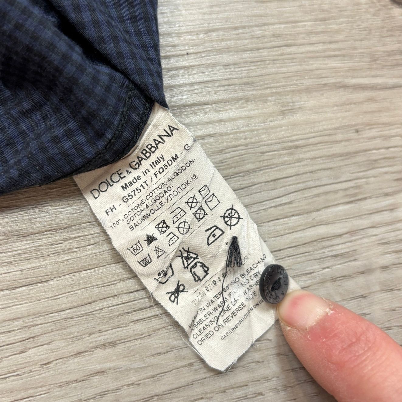 Dolce & Gabbana Dolce & Gabbana Gold Made in Italy Button Up 15 3/4 - 40 Size US M / EU 48-50 / 2 - 7 Thumbnail