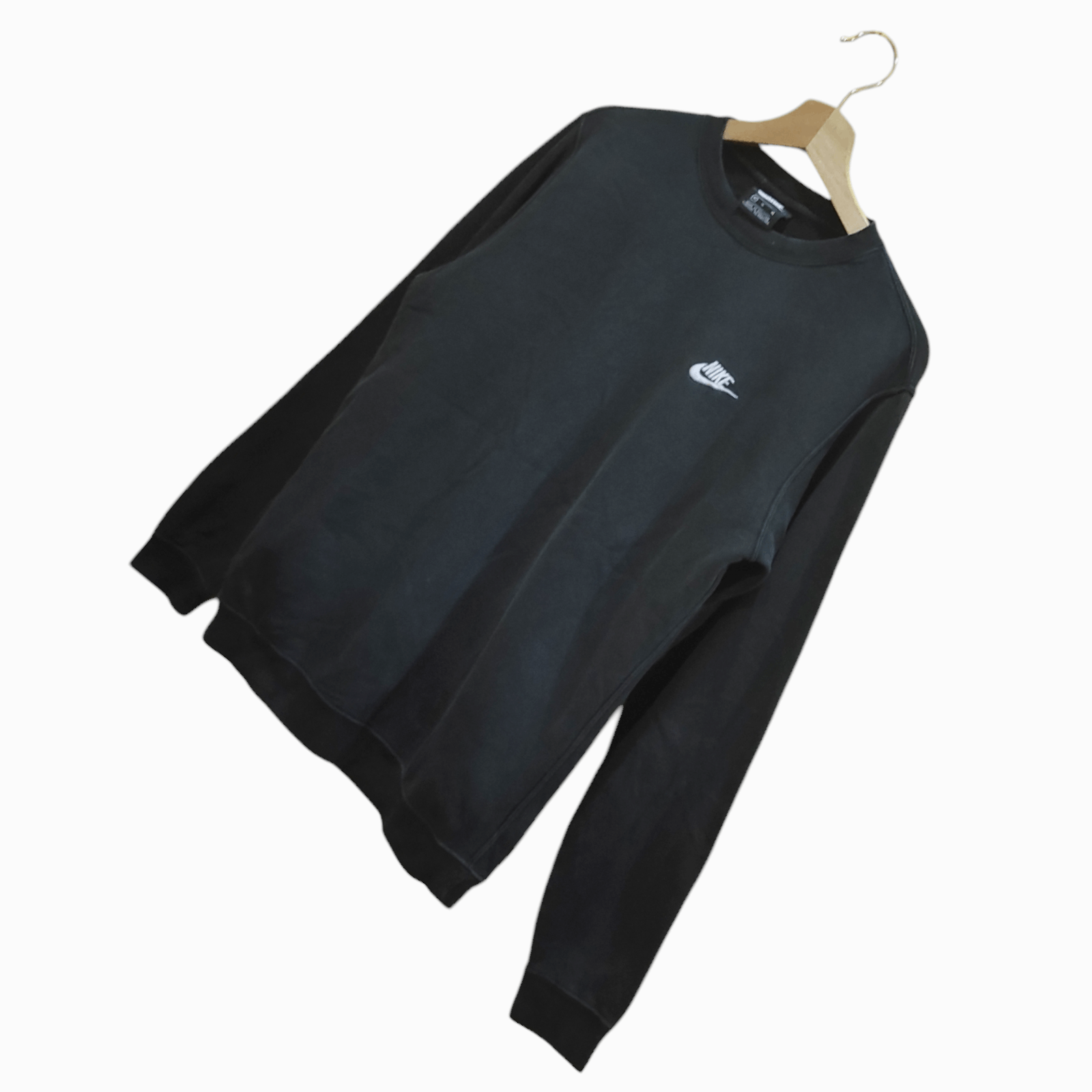 Nike Nike Small Swoosh Crewneck Size US M / EU 48-50 / 2 - 3 Thumbnail