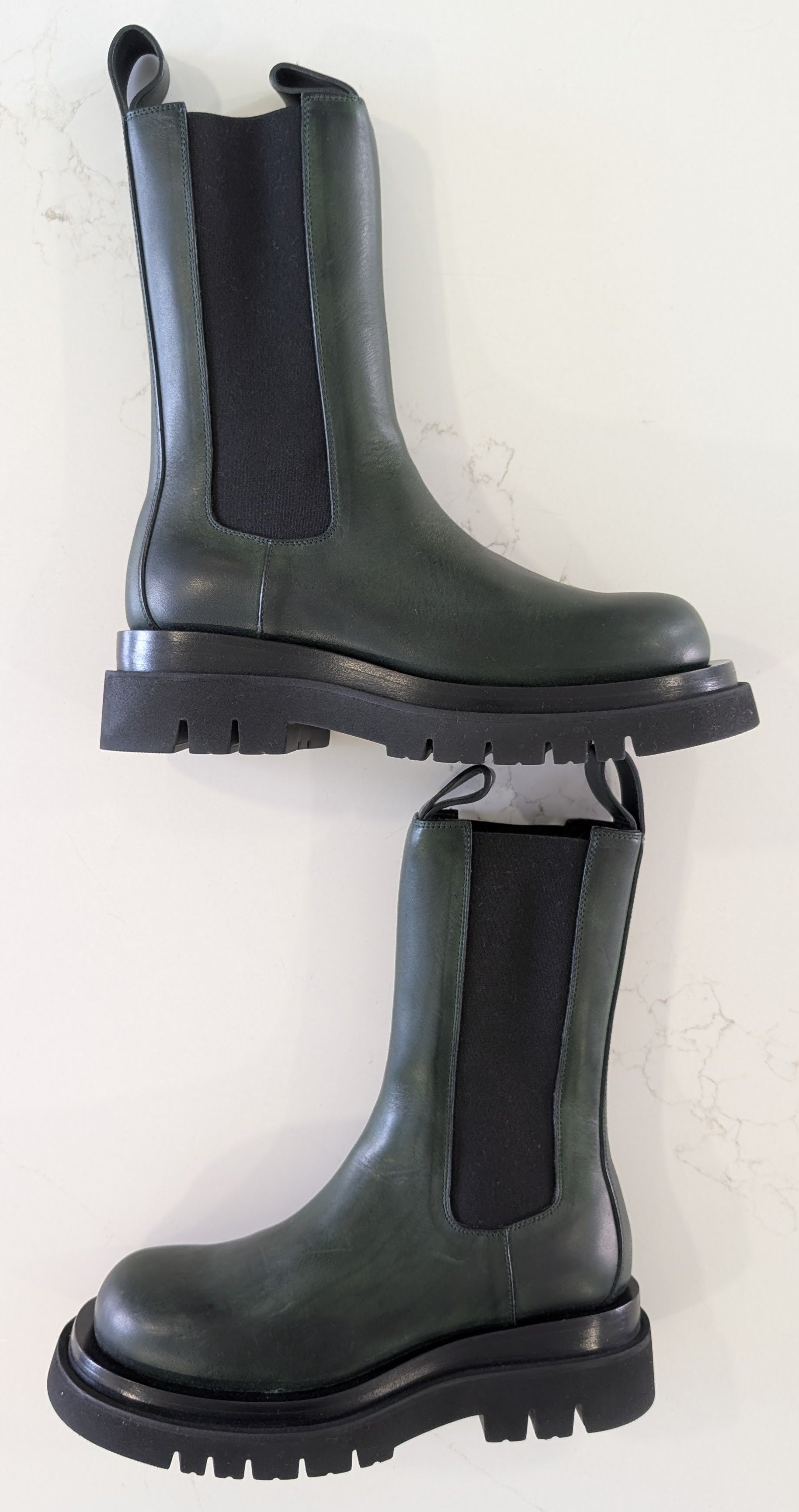 Bottega Veneta Bottega Veneta Lug Black Leather Chelsea Boots IT 37.5 Size US 7.5 / IT 37.5 - 11 Thumbnail