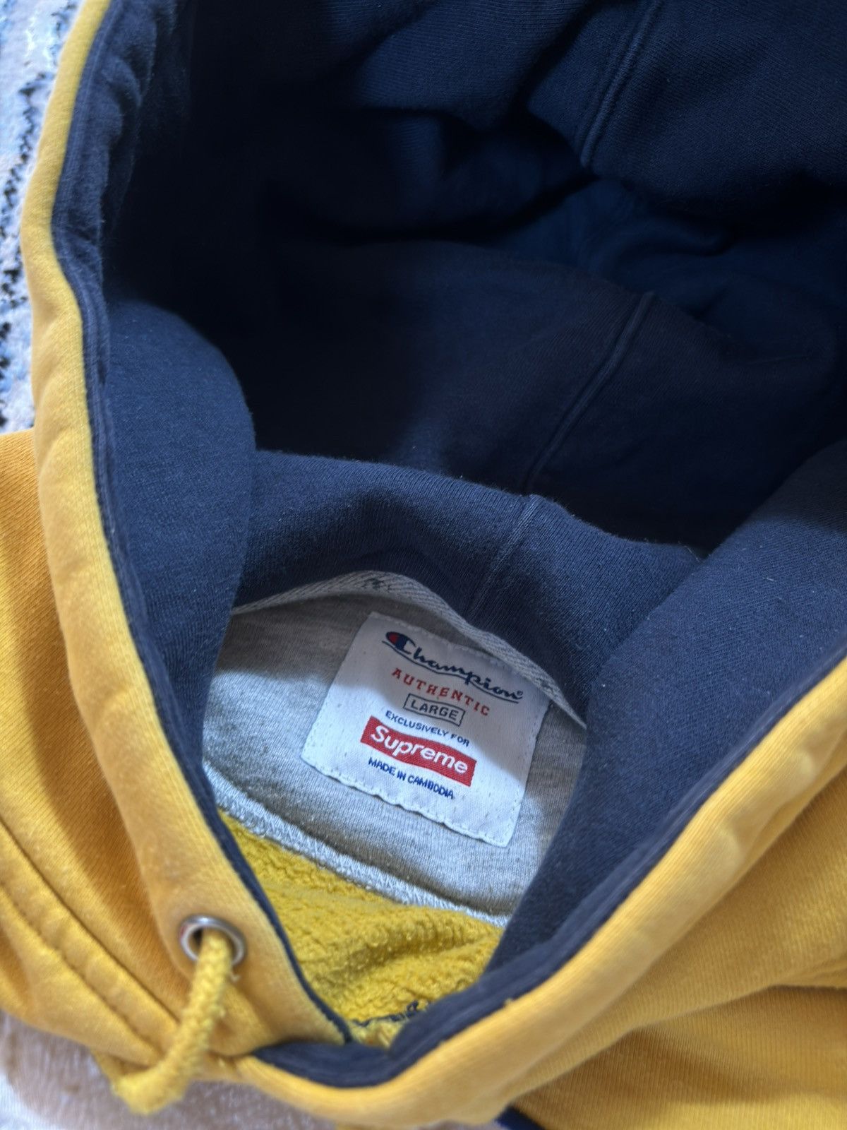 Champion × Supreme Supreme x Champion Satin Big Logo Hoodie Jacket SS17 Size L Size US L / EU 52-54 / 3 - 6 Thumbnail