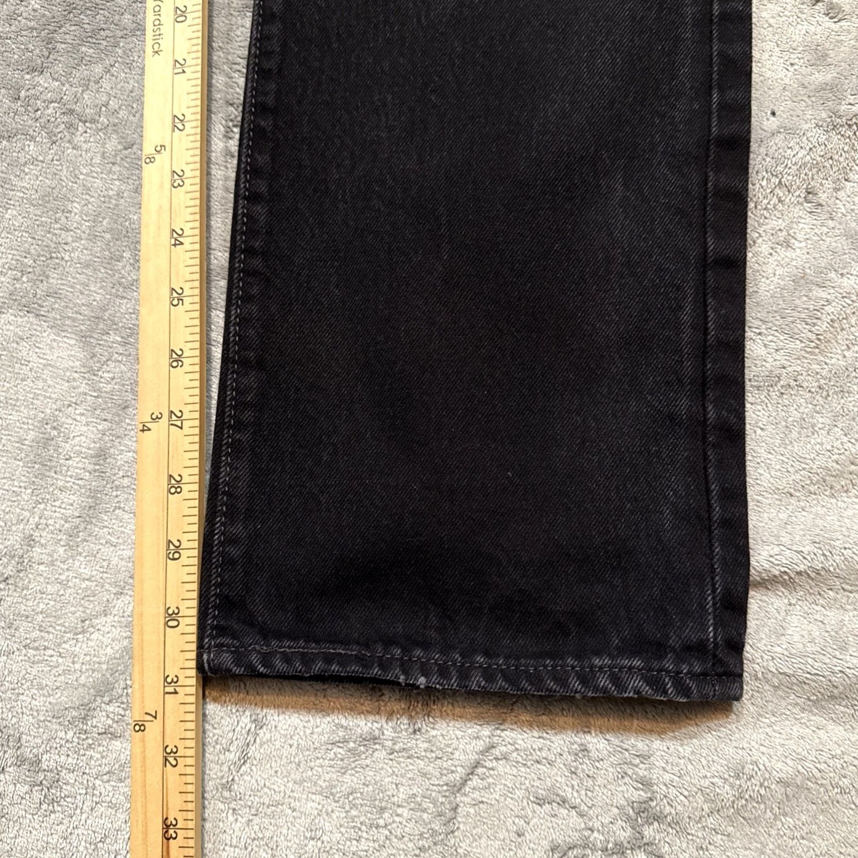 Levi's VINTAGE Levi's 501 Jeans Mens 33x32 Black Button Fly Straight Leg Dark Wash Denim Regular 5-Pocket Logo 90s Punk Rock Mens Size US 33 - 5 Thumbnail