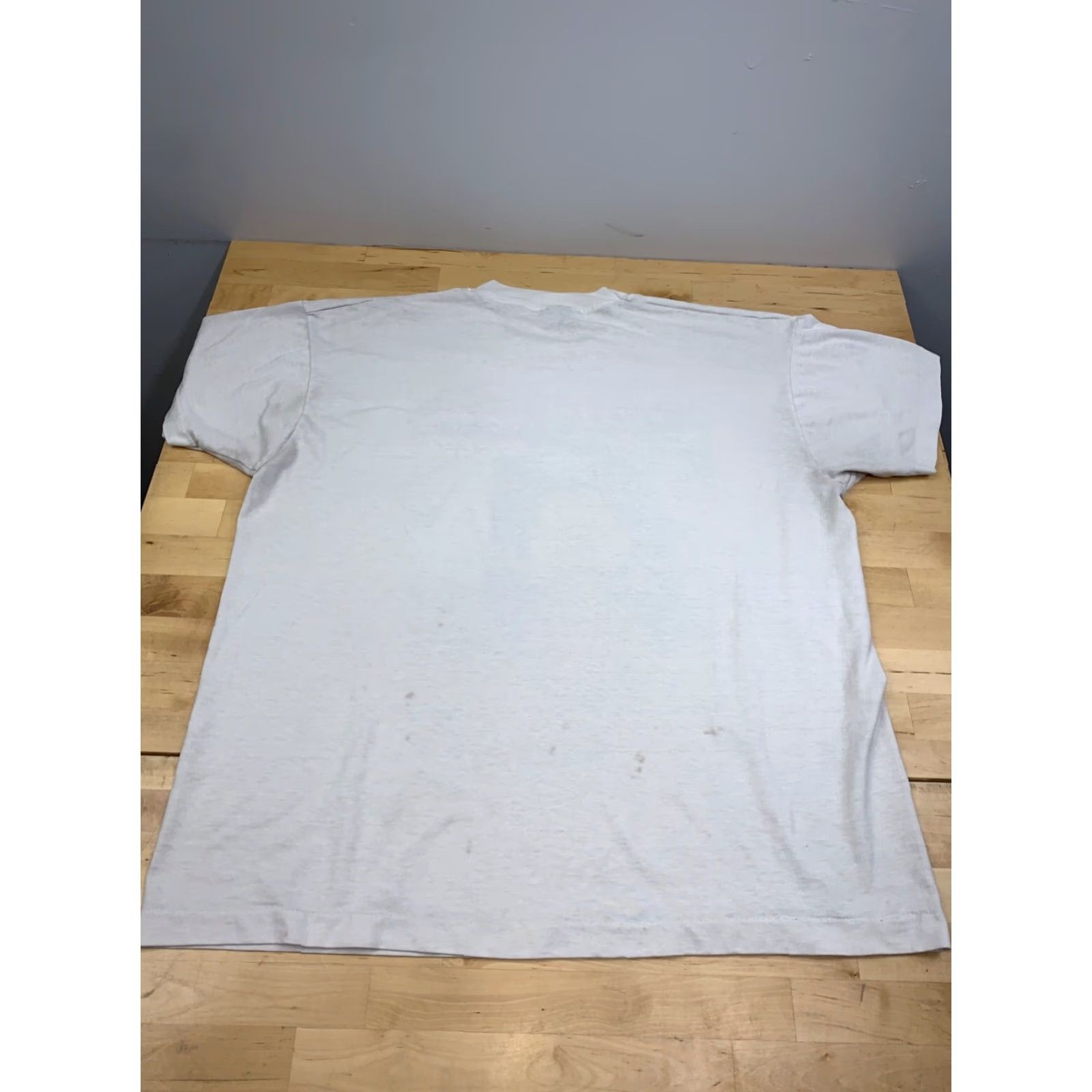 Vintage VINTAGE Best Mickey Mouse Weekly Shirt Mens XL White 11501 Disney Florida Crew Neck Short Sleeve T-Shirt Mens Size US XL / EU 56 / 4 - 7 Thumbnail