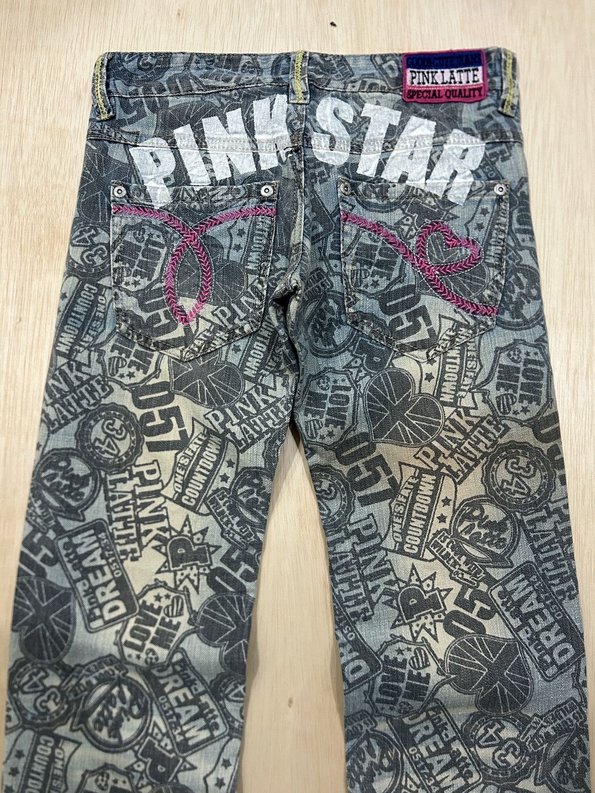 Japanese Brand Vintage Pink Latte Full Printed Jeans Size US 30 / EU 46 - 7 Thumbnail