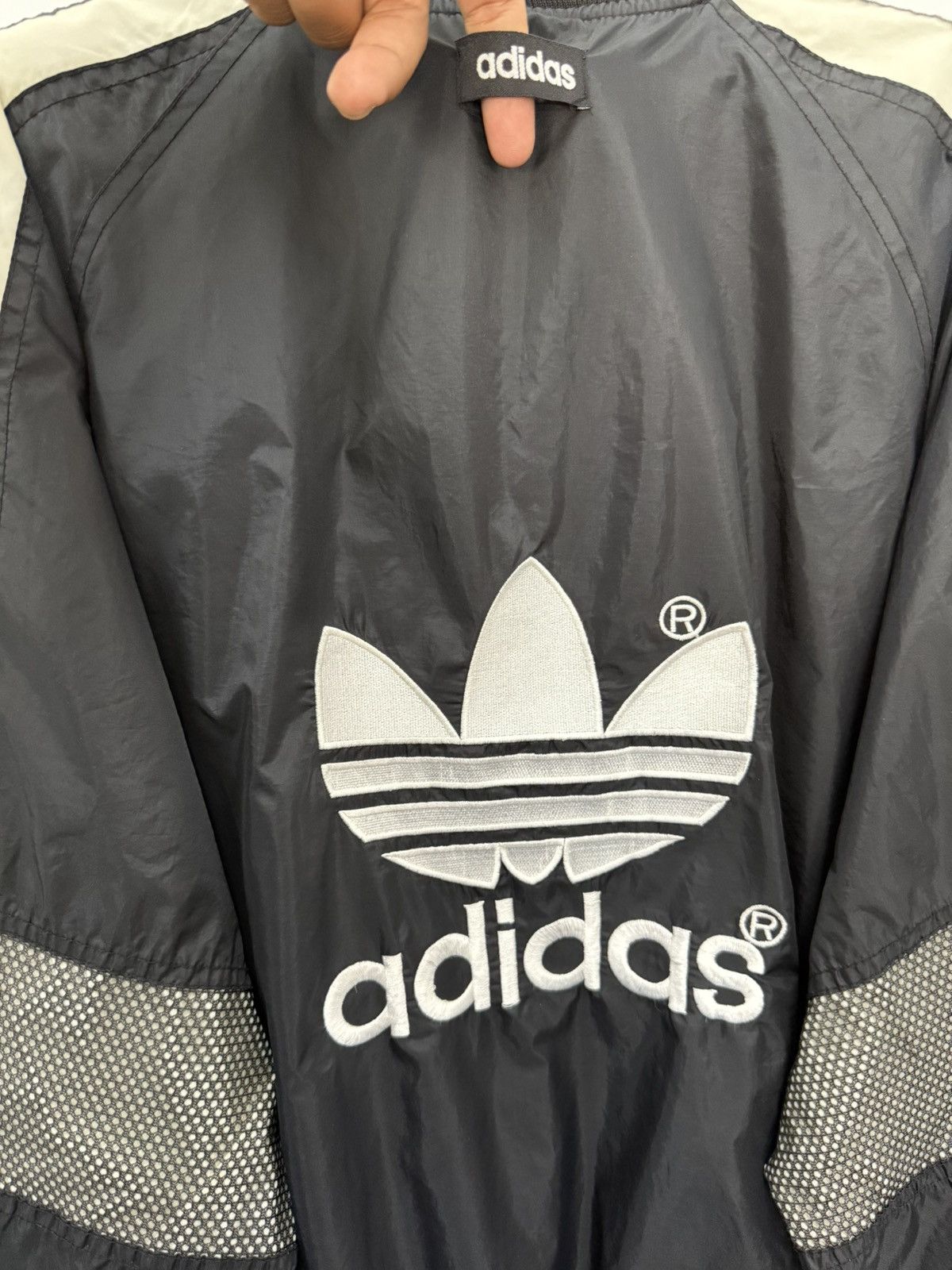 Adidas 🔥 VTG 90s Adidas Trefoil Side Tape V-Neck Back Hit Logo - L Size US L / EU 52-54 / 3 - 12 Thumbnail