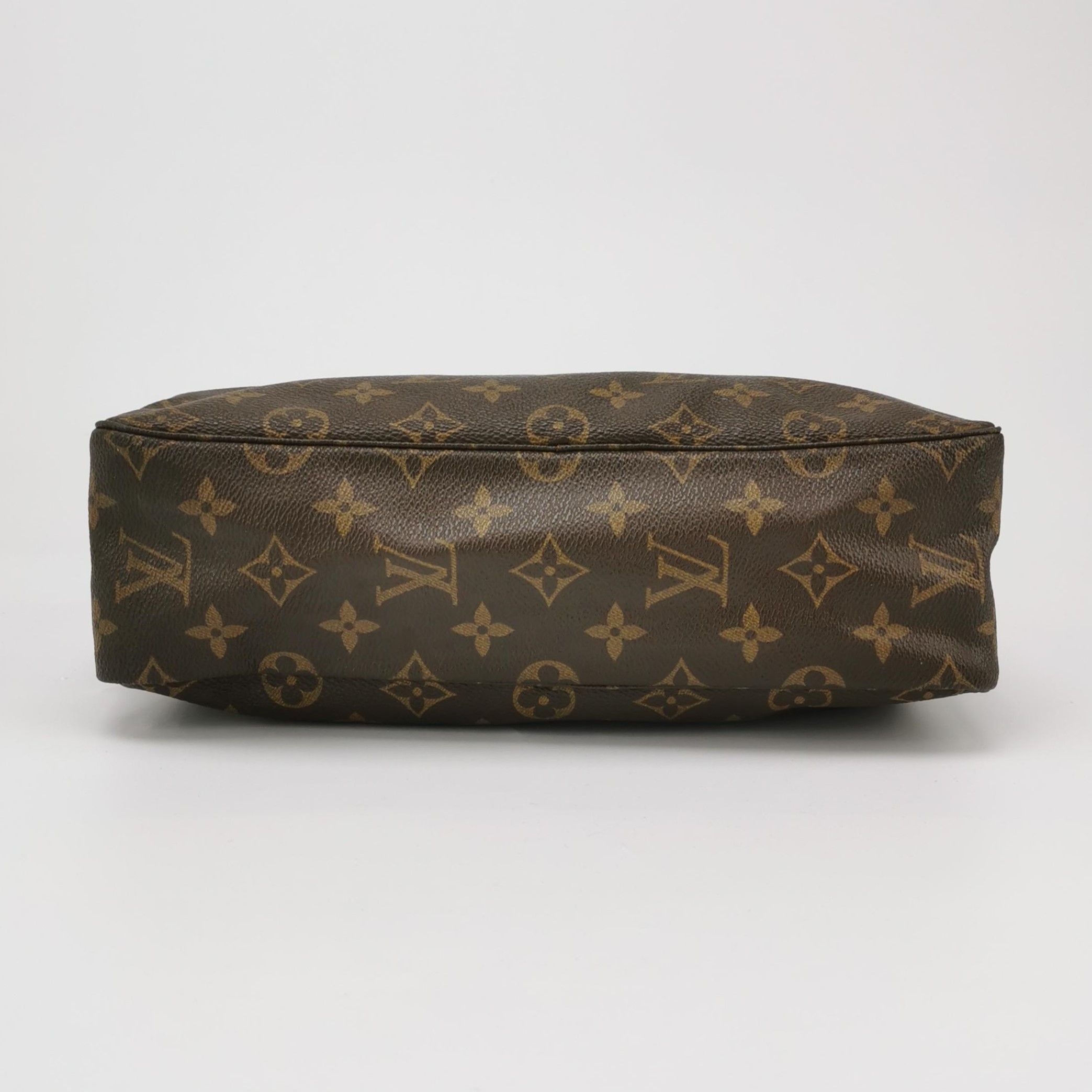 Louis Vuitton Louis Vuitton (LV) TrousseToilette old flower zipper clutch Size ONE SIZE - 3 Thumbnail