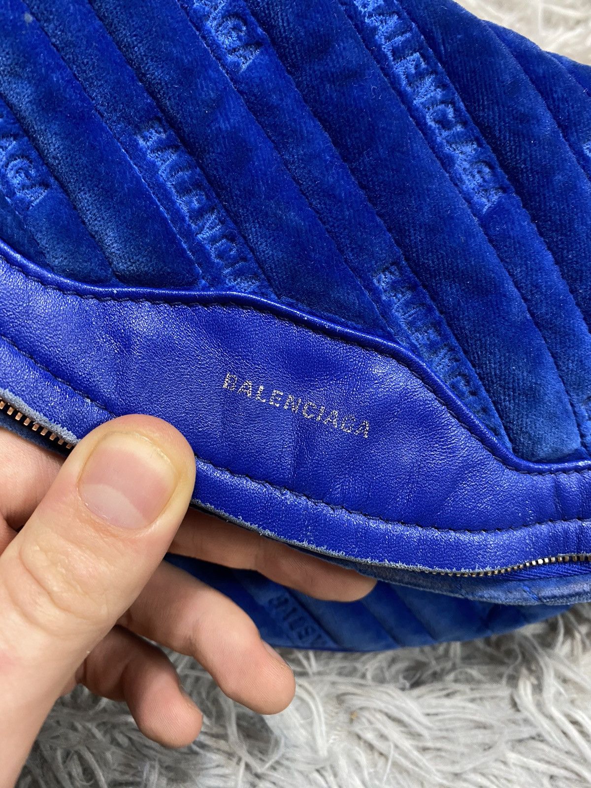 Balenciaga × Vintage Balenciaga Blue Velvet Belt Bag with Chain — Iconic Style Size ONE SIZE - 2 Thumbnail