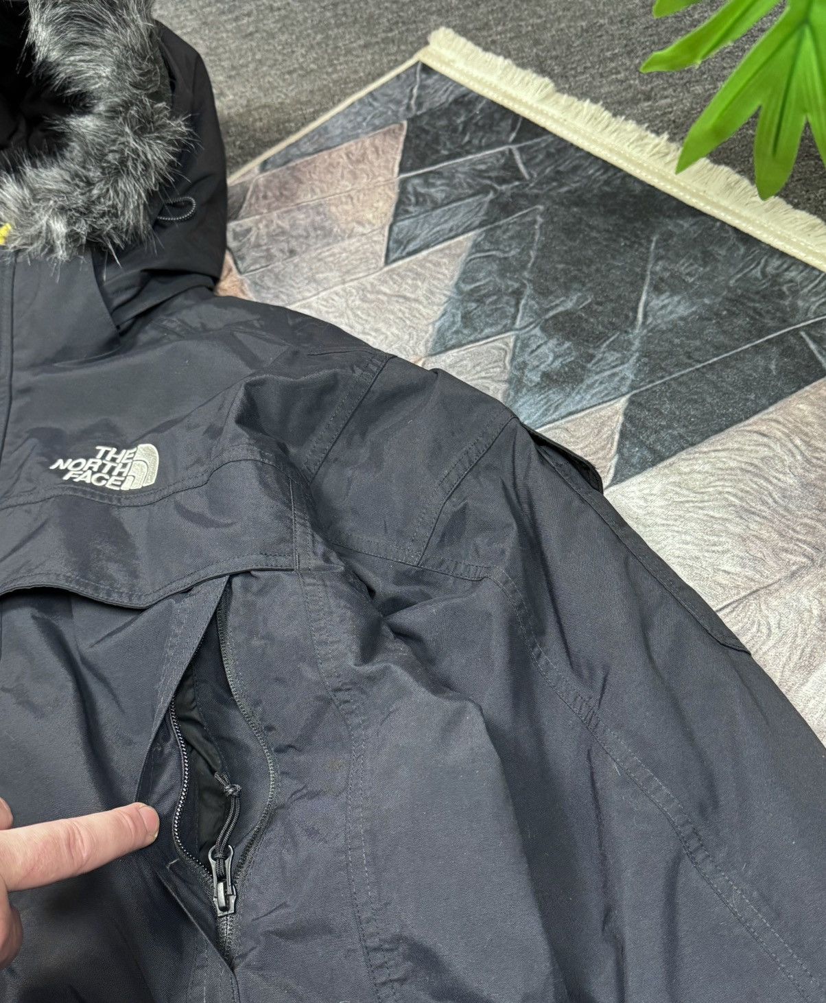 The North Face THE NORTH FACE PUFFER DOWN JACKET MC MURDO Y2K SIZE XXL Size US XXL / EU 58 / 5 - 5 Thumbnail