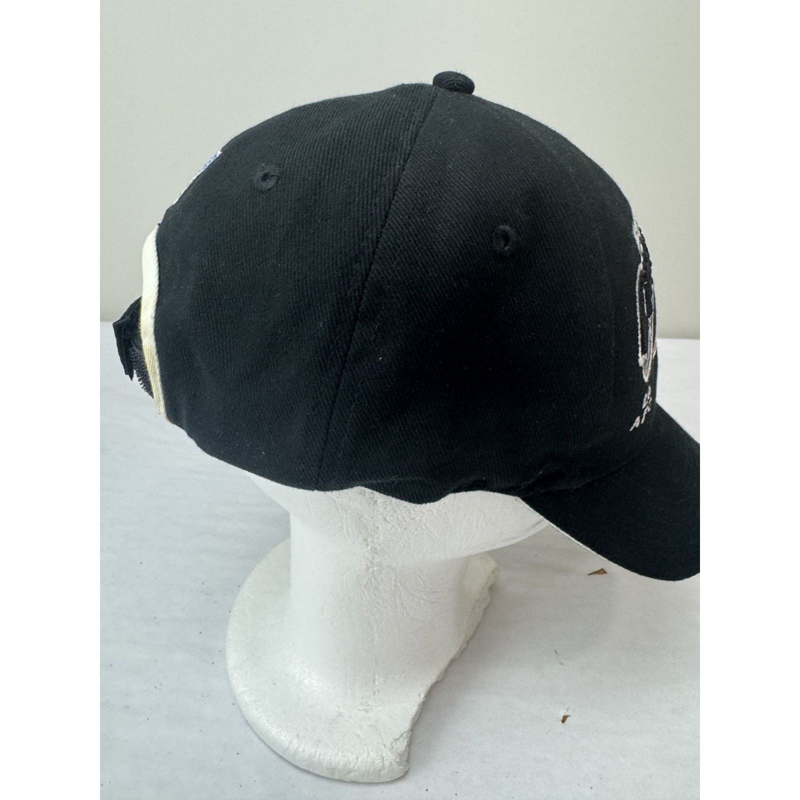 Reebok New England Patriots 2004 Division East Champions Hat NFL Size ONE SIZE - 4 Thumbnail