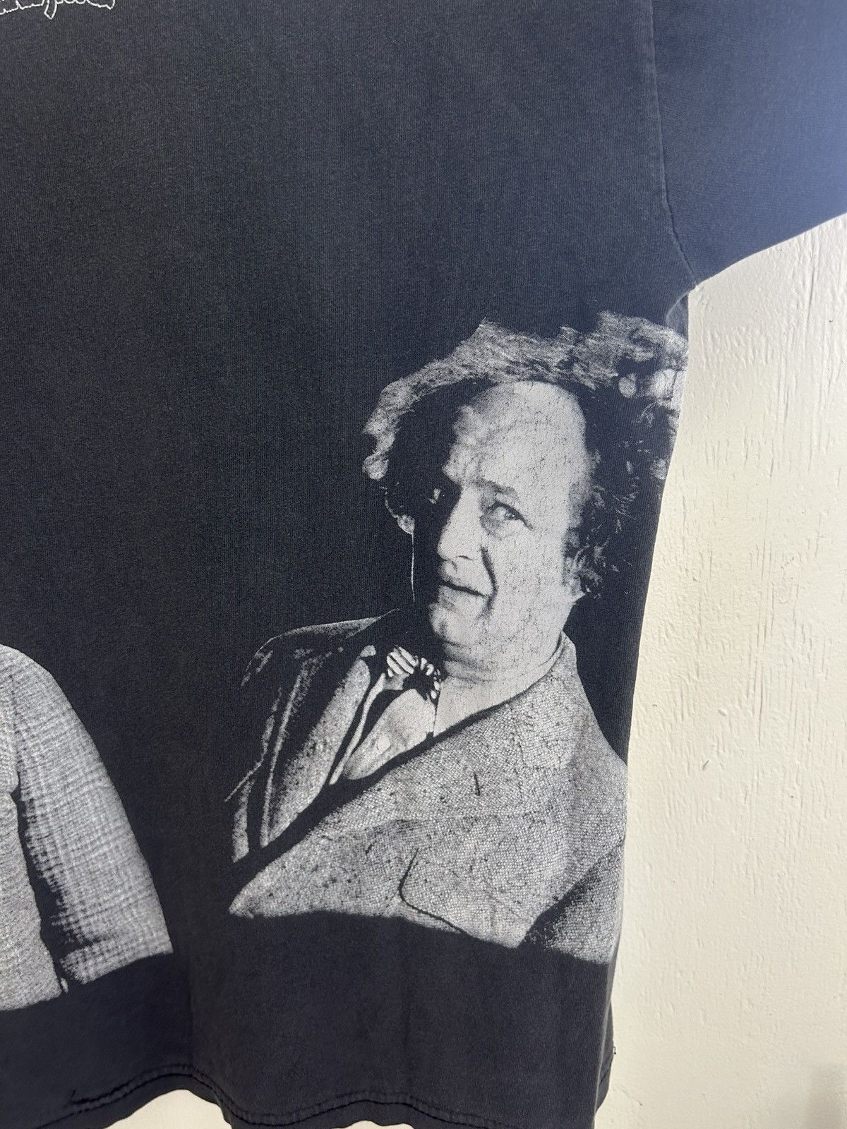 Vintage Vintage The Three Stooges Wrap Around Graphic Fader T-shirt Size US L / EU 52-54 / 3 - 9 Thumbnail
