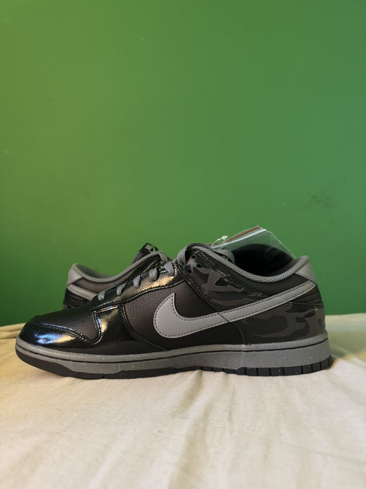 Nike Nike dunk low berlin 2024 Size US 11 / EU 44 - 2 Thumbnail