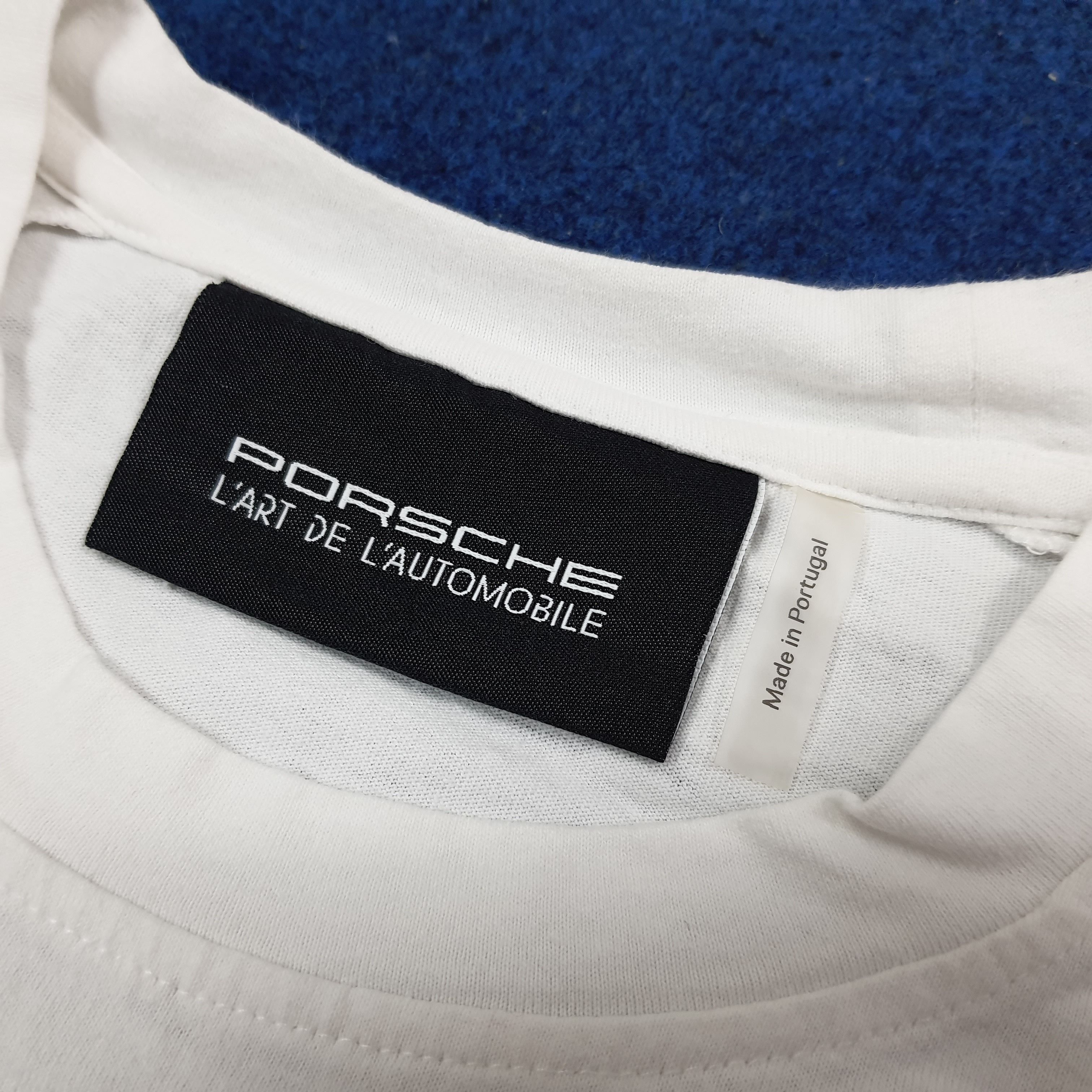 Porsche Design RARE KAR L'Art Porsche 924 S T-Shirt Official C276N69 Size US L / EU 52-54 / 3 - 5 Thumbnail