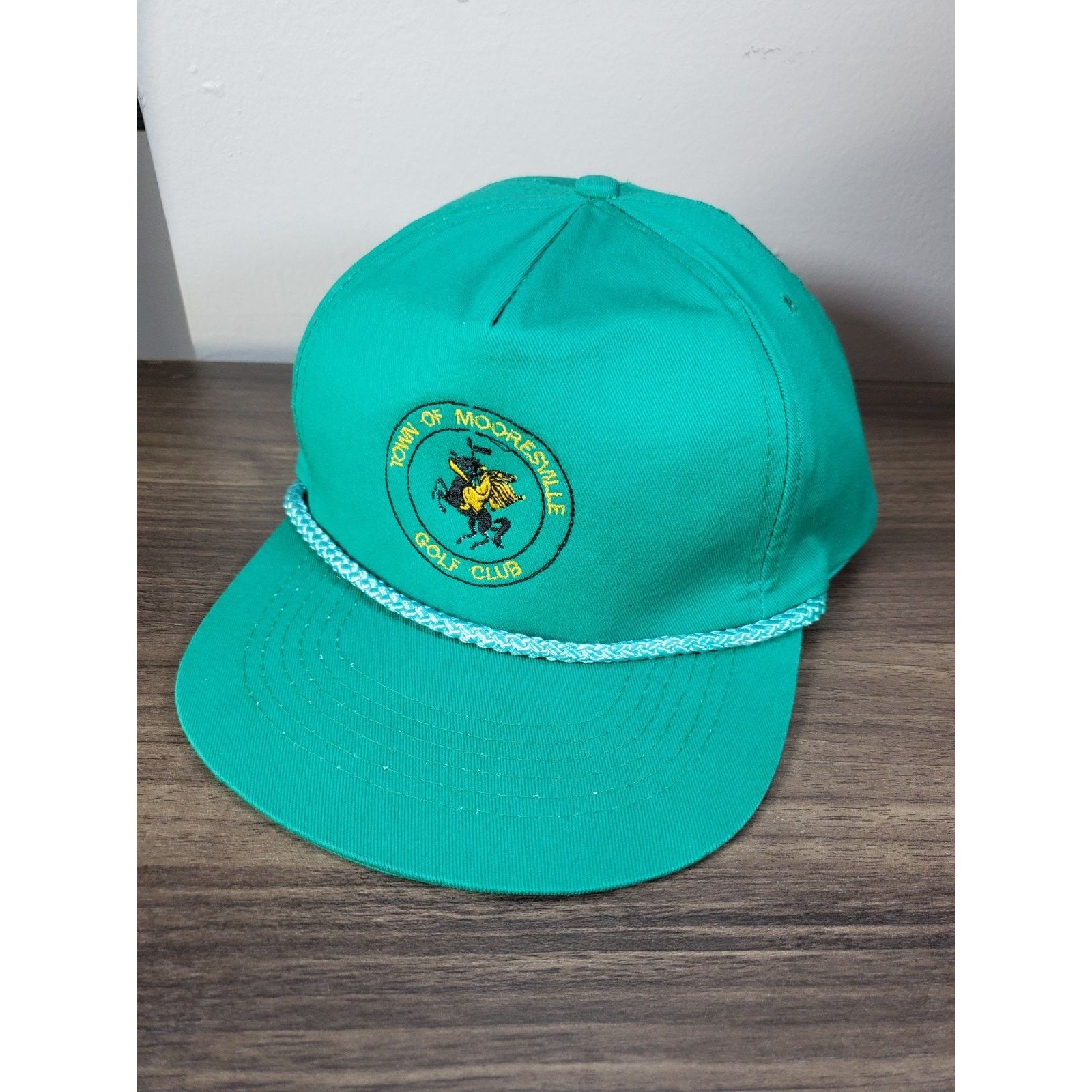 Vintage Town of Mooresville Golf Club Hat Cap North Carolina NC Size ONE SIZE - 4 Thumbnail