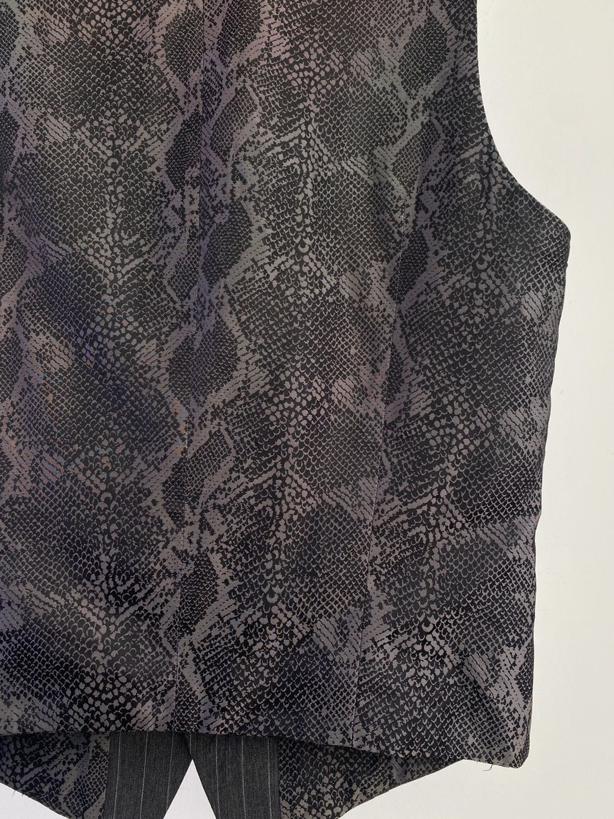 Shellac Shellac Avant-garde Snake Print Back Panel Vest Japan Size US M / EU 48-50 / 2 - 12 Thumbnail