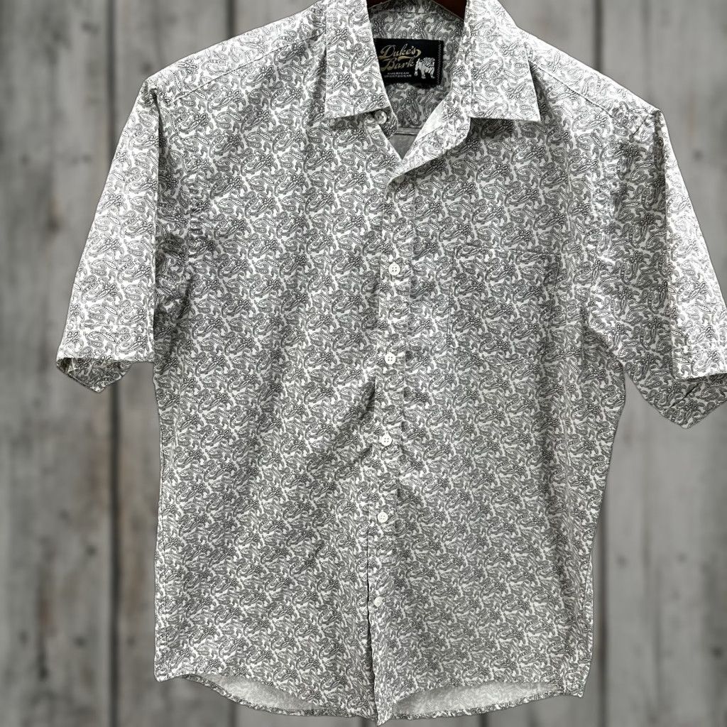 Bark Dukes Bark American Sportswear Shirt Mens M Gray Floral Paisley Preppy Button-Up Collared Short Sleeve Vintage Casual Formal Party/Cocktail 90s? Size US M / EU 48-50 / 2 - 1 Thumbnail