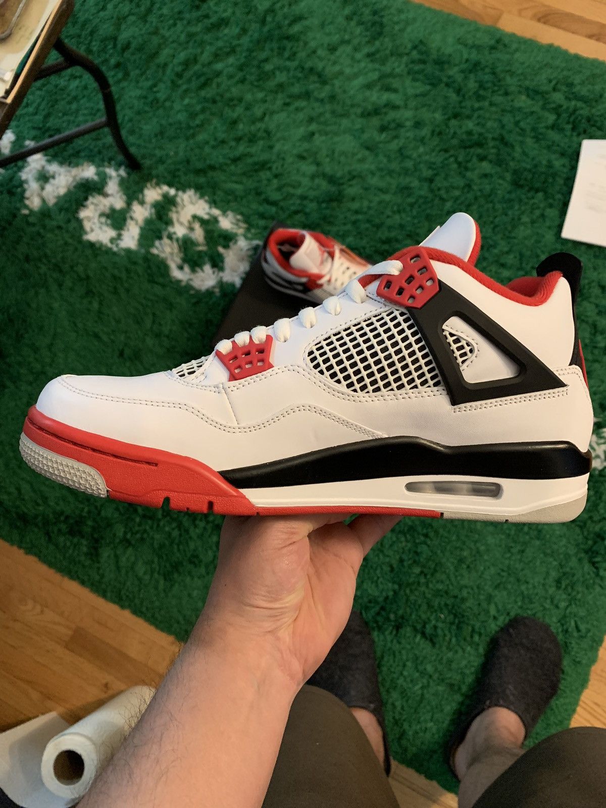 Jordan Brand × Nike Jordan 4 Fire Red 2020 Size US 10.5 / EU 43-44 - 3 Thumbnail