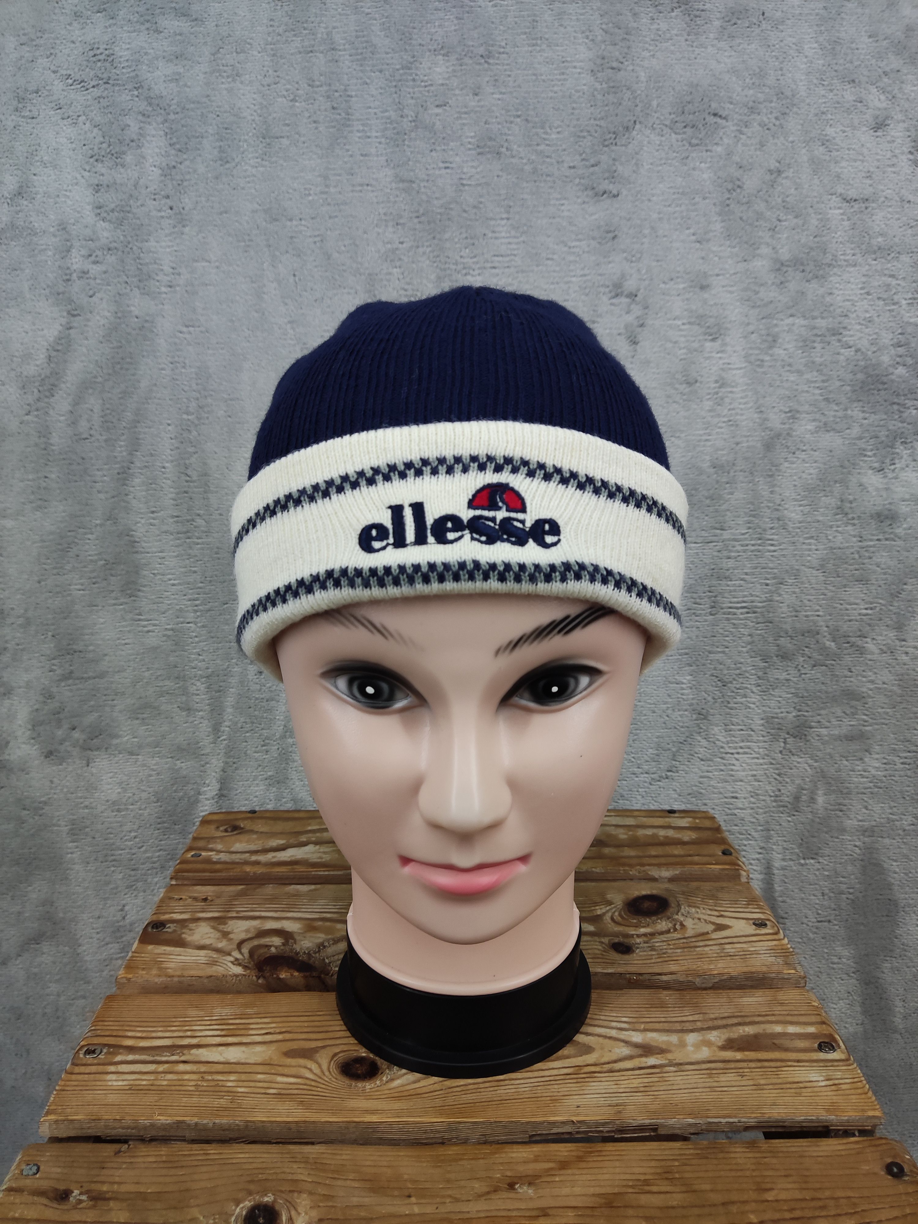 Ellesse × Vintage Vintage Ellesse Beanie Hat Size ONE SIZE - 1 Thumbnail
