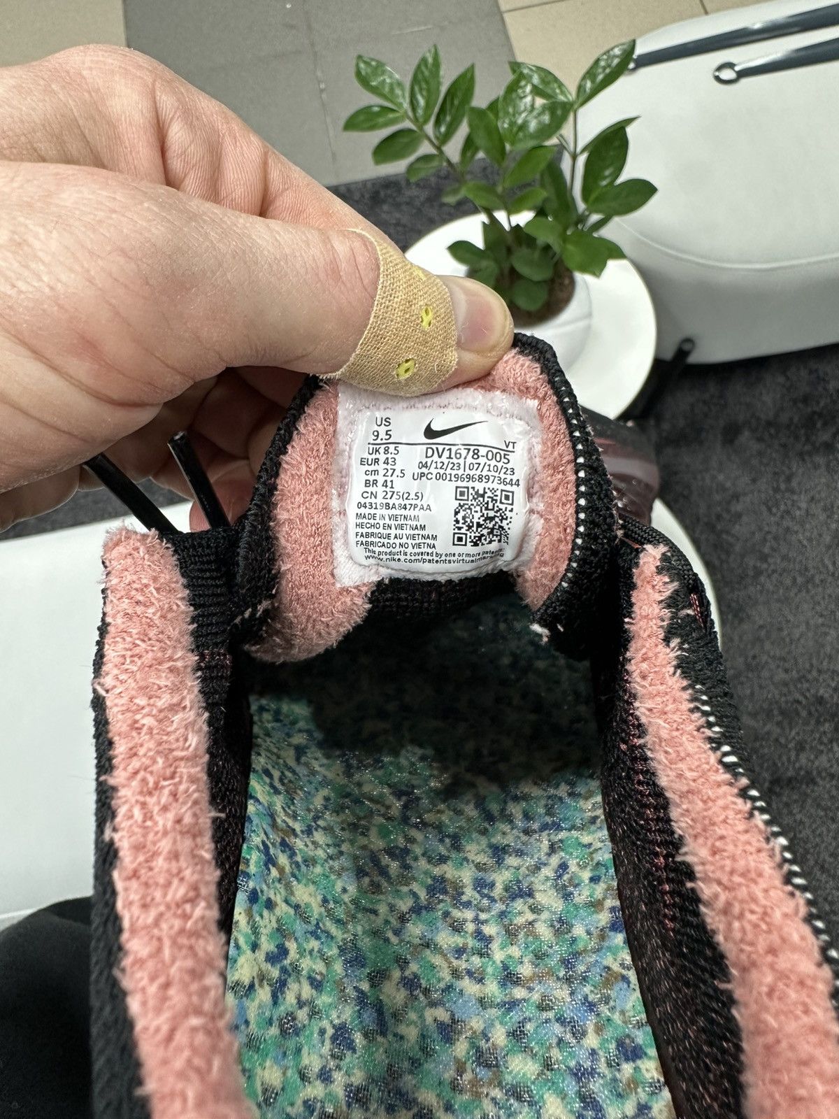 Nike Nike Vapormax 2023 Flyknit Size US 9.5 / EU 42-43 - 7 Thumbnail