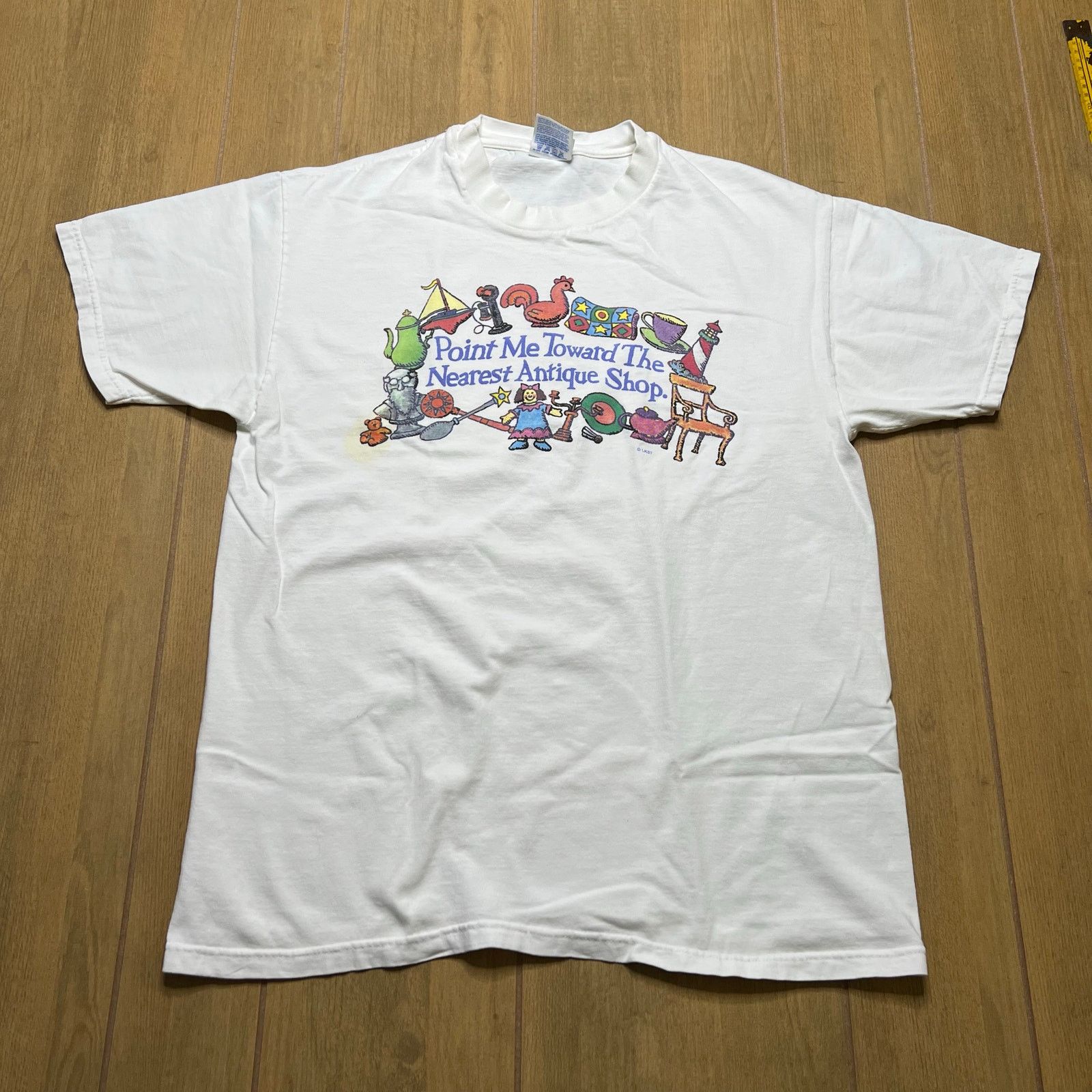 Hanes Vintage Point Me Toward The Nearest Antique Shop T Shirt L Size US L / EU 52-54 / 3 - 1 Thumbnail