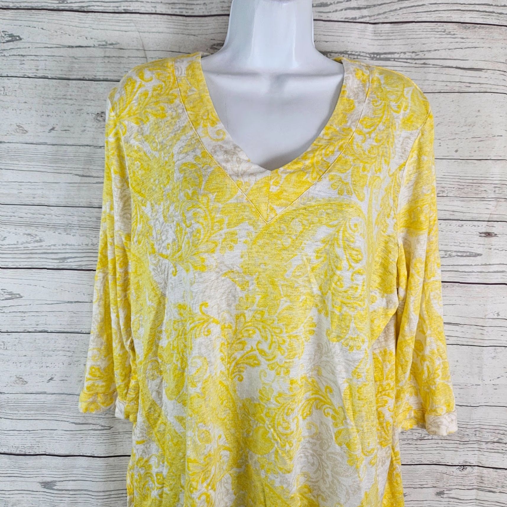 Vintage Chico's Womens Linen Top XL Yellow White 3/4 Sleeve V-Neck Blouse Shirt Womens XL Linen Top Size XL / US 12-14 / IT 48-50 - 2 Thumbnail