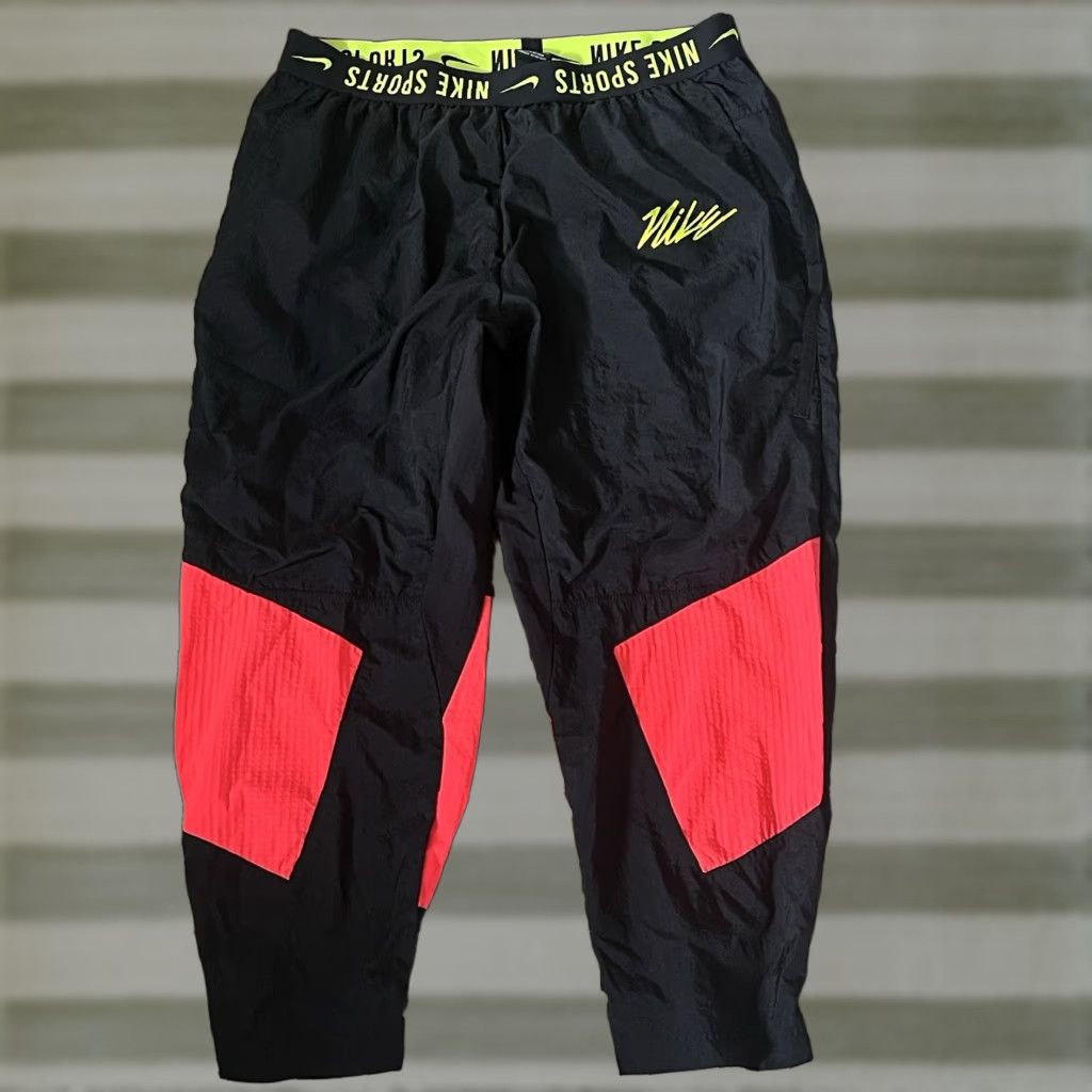 Nike Sportswear Clash Woven Activewear Pants XL Men Black Nylon