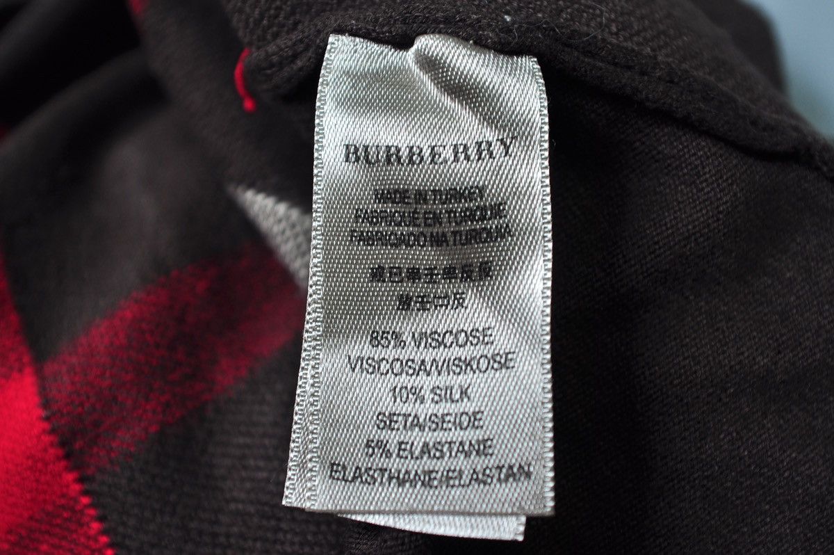 Burberry Burberry Nova Check Sweater V Neck RARE vintage Size L / US 10 / IT 46 - 12 Thumbnail