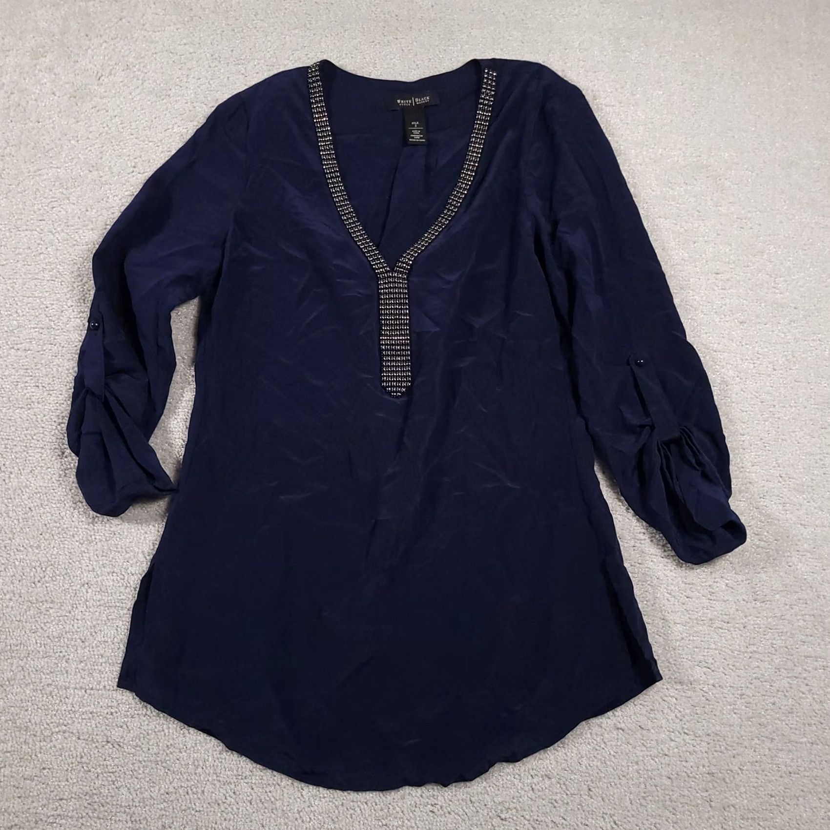 White House Black Market VINTAGE White House Black Market Tunic Womens 2 Navy Blue Silk Embellished V-Neck Blouse Top Size XS / US 0-2 / IT 36-38 - 2 Thumbnail