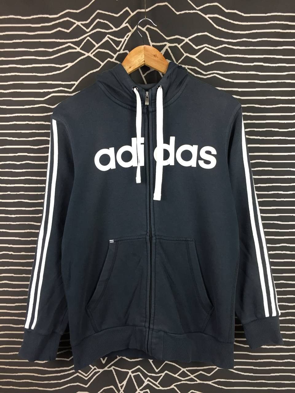 Adidas Adidas Essentials Full Zip Spell Out Logo Hoodie Size US S / EU 44-46 / 1 - 1 Thumbnail