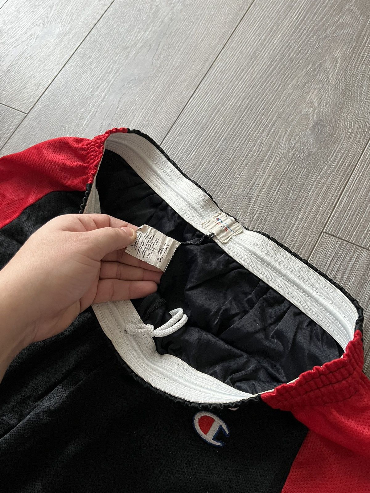 Champion × NBA × Vintage VINTAGE MIAMI HEAT NBA BASKETBALL SHORTS CHAMPION Size US 32 / EU 48 - 10 Thumbnail