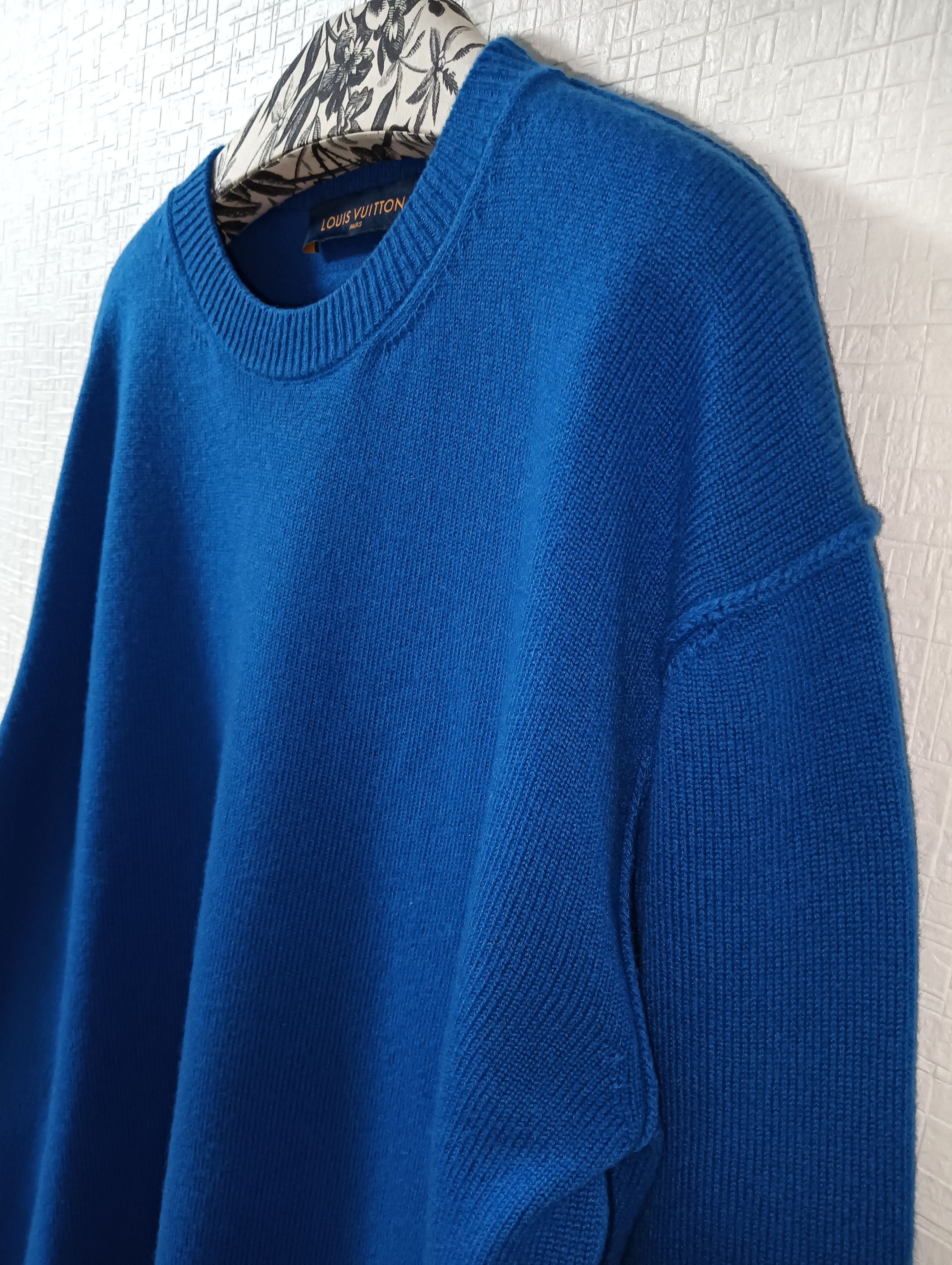 Louis Vuitton LV Cuffs Cashmere Sweater Size US M / EU 48-50 / 2 - 3 Thumbnail