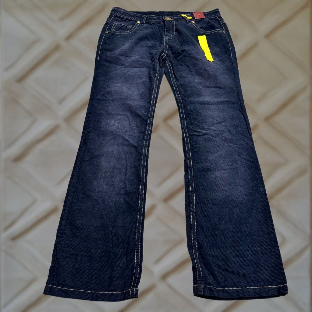 CO VINTAGE Denim Co Jeans Womens 14 Denim Co Denim Co Jeans 14 Navy Blue Mid Rise Corduroy Boyfriend Regular 5-Pocket Blue Mens Womens Girls Boys Size 36" / US 14 / IT 50 - 1 Thumbnail