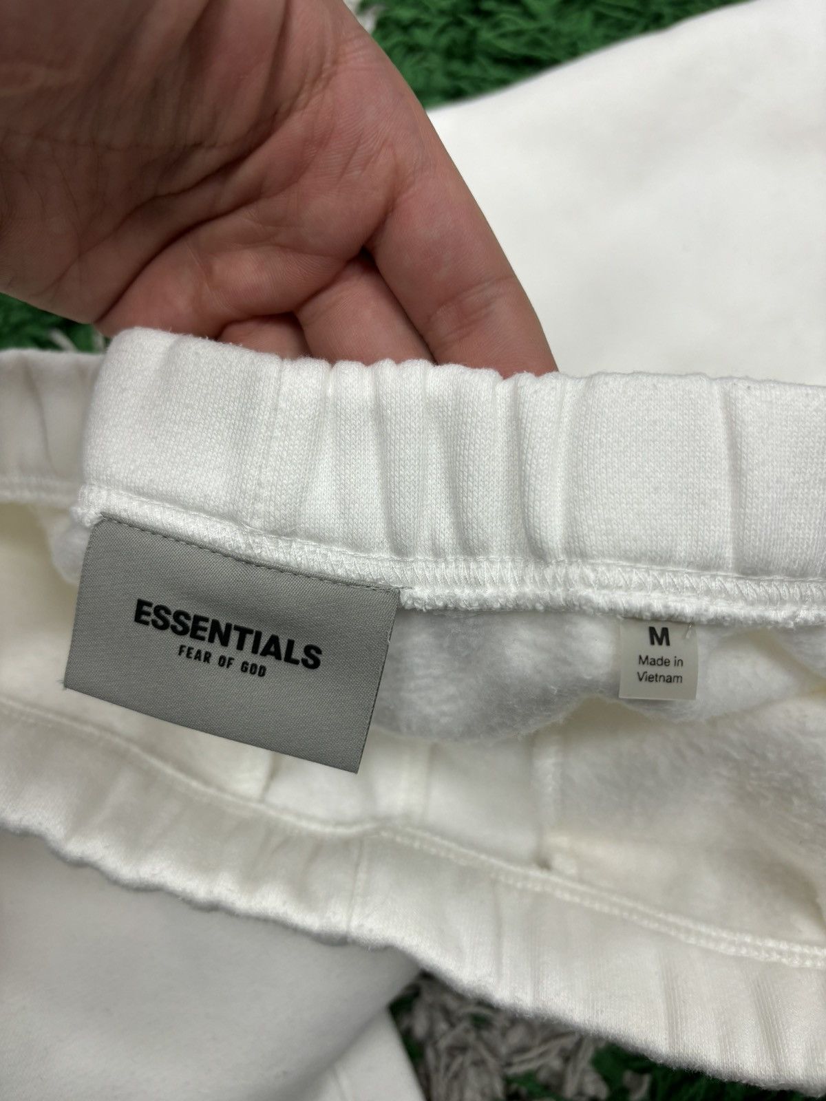 Fear of God × Union LA Fear of god union essentials pants sweatpants Size US 32 / EU 48 - 2 Thumbnail