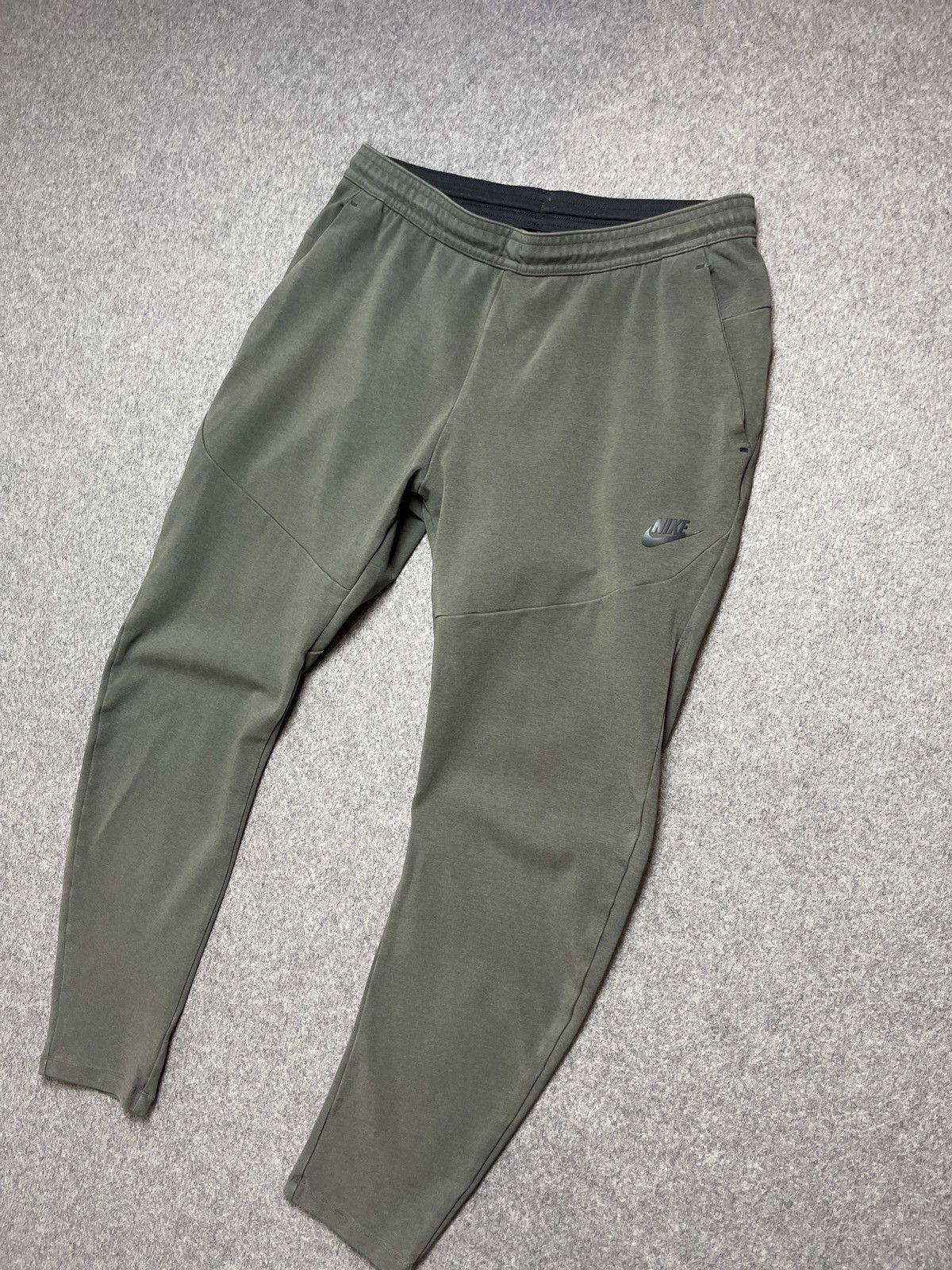 Nike Nike Tech Pack sweatpants Size US 34 / EU 50 - 2 Thumbnail