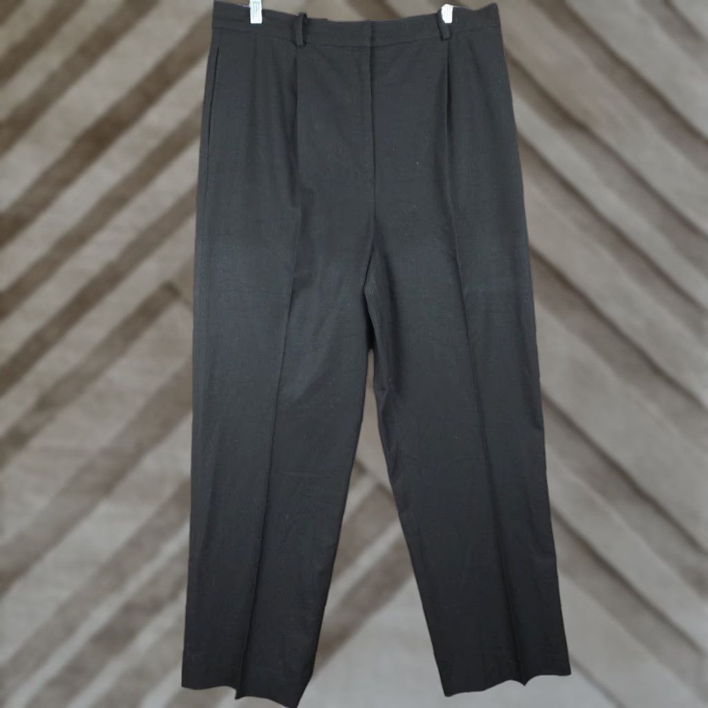 Eddie Bauer Eddie Bauer Womens Pants Black Pleated Front Classic Fit High Rise Stretch 16 Pants Women's Size 16 Plus Rise High Modern Workwear Size 24" / US 00 / IT 34 - 1 Thumbnail