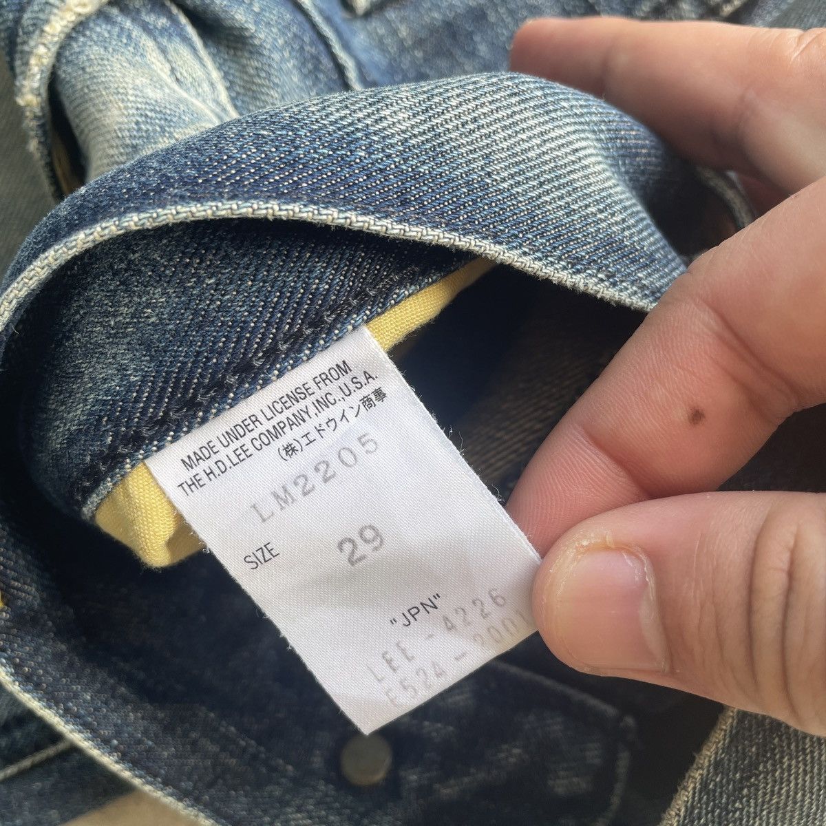 Japanese Brand × Jean × Vintage Vintage Japanese Brand Distressed Jeans Faded Denim Pants Size US 31 - 10 Thumbnail