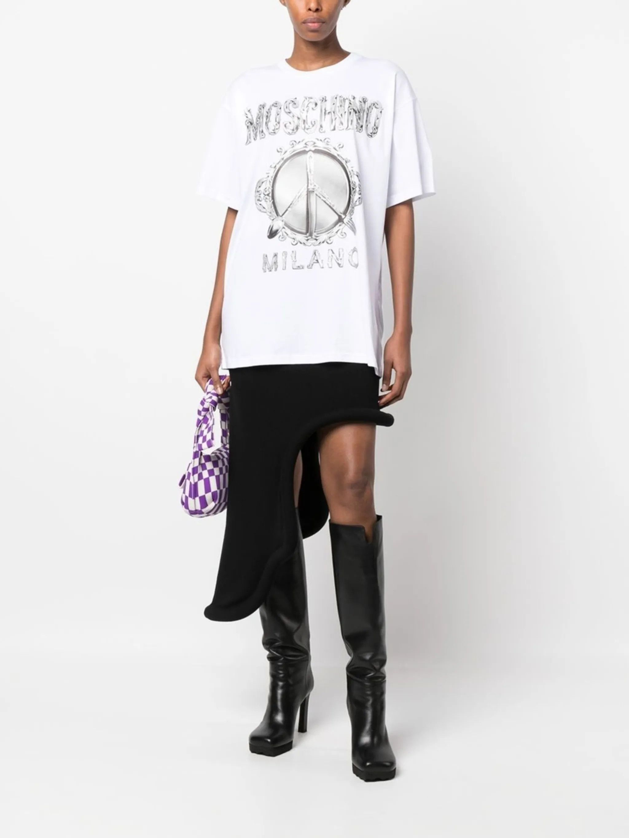 Moschino o1y0225 Logo T-Shirt in White Size US XS / EU 42 / 0 - 5 Thumbnail