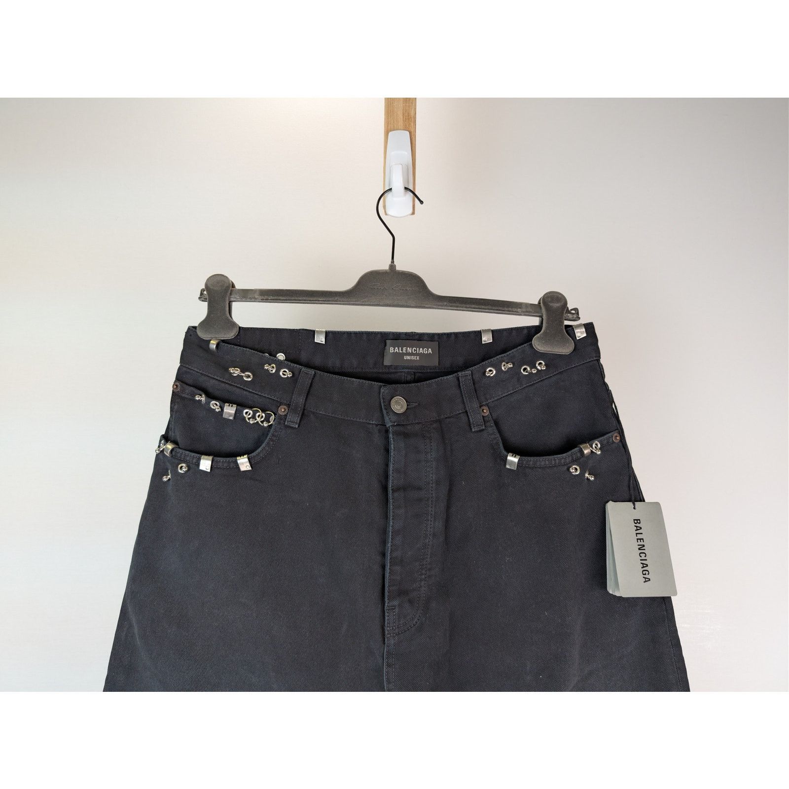 Balenciaga o1rshd1 Q:2 / Left Hand Denim Pierced Baggy Pants in Black Size US 32 / EU 48 - 2 Thumbnail