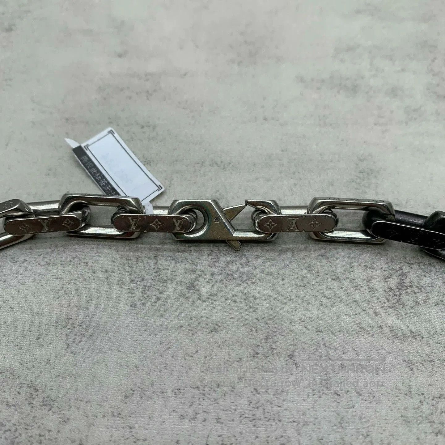 Louis Vuitton lv black and silver chain necklace. Size ONE SIZE - 3 Thumbnail
