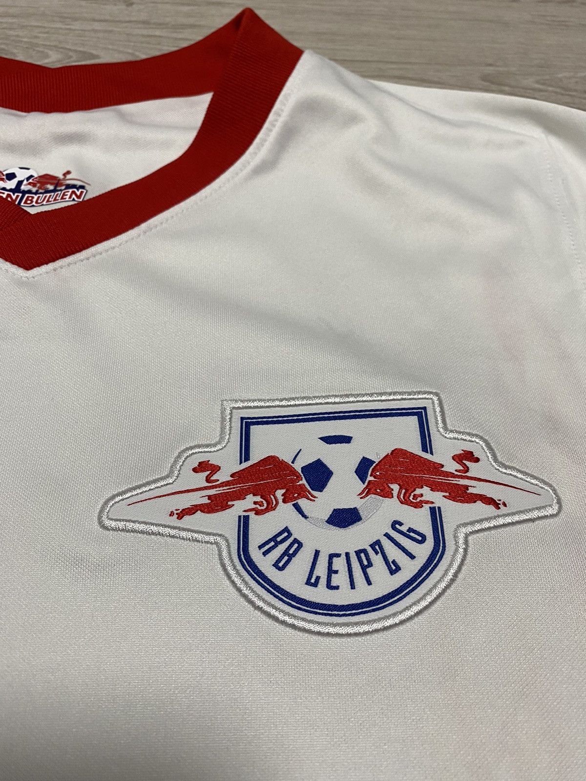 Nike RED BULL LEIPZIG 2020 2021 HOME FOOTBALL SOCCER JERSEY NIKE Size US S / EU 44-46 / 1 - 3 Thumbnail
