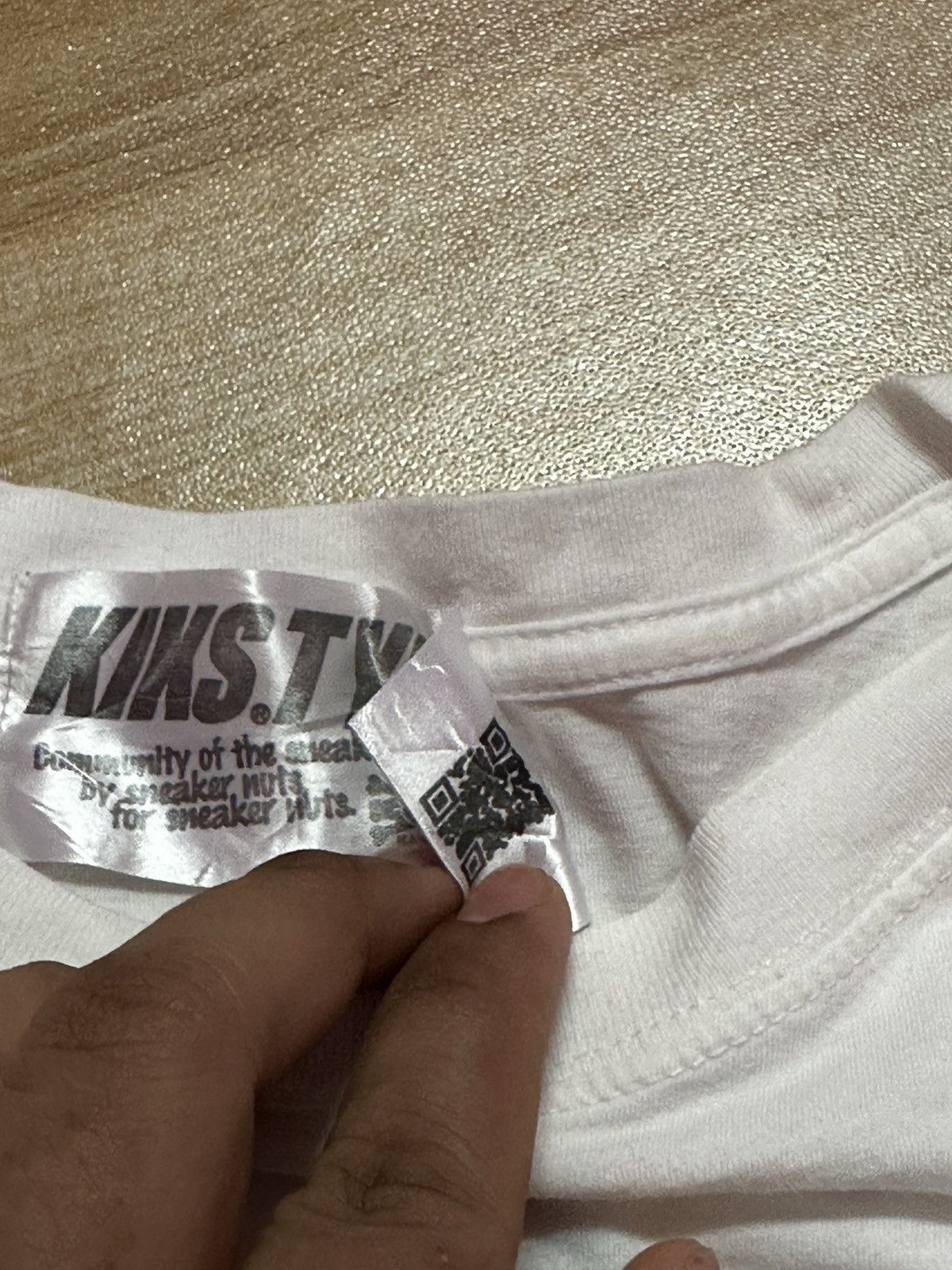 Hysteric Glamour × KIKS TYO Beautiful Girls Kiks Tyo x Sneakers Tee Size US M / EU 48-50 / 2 - 9 Thumbnail