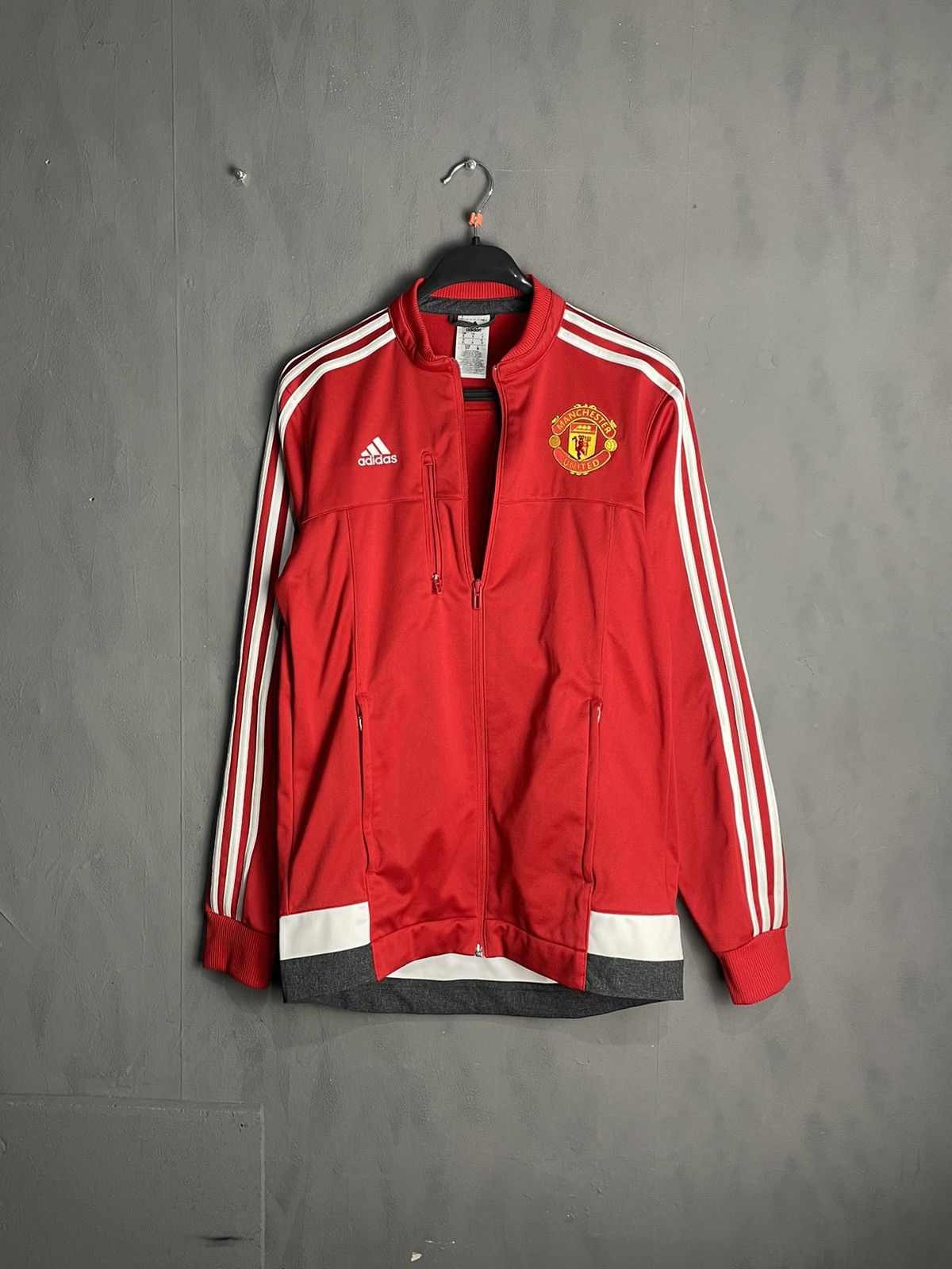 Adidas Adidas Manchester united home zip track jacket 2015 Size US S / EU 44-46 / 1 - 1 Thumbnail