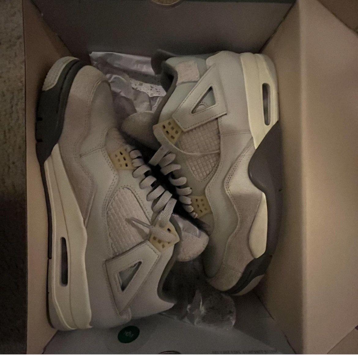 Jordan Brand Gray Air Jordan 4 SE Craft Photon Dust (Size 11) Size US 11 / EU 44 - 11 Thumbnail