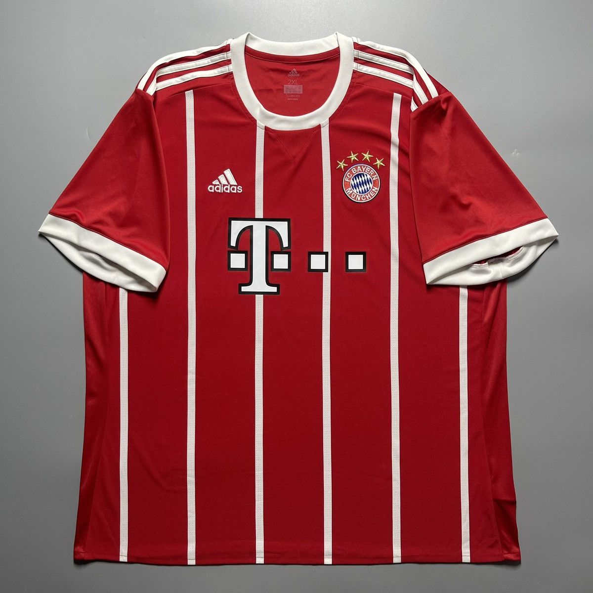 Vintage BAYERN ADIDAS 2017/2018 FOOTBALL HOME JERSEY #23 VIDAL Size US XXL / EU 58 / 5 - 2 Thumbnail