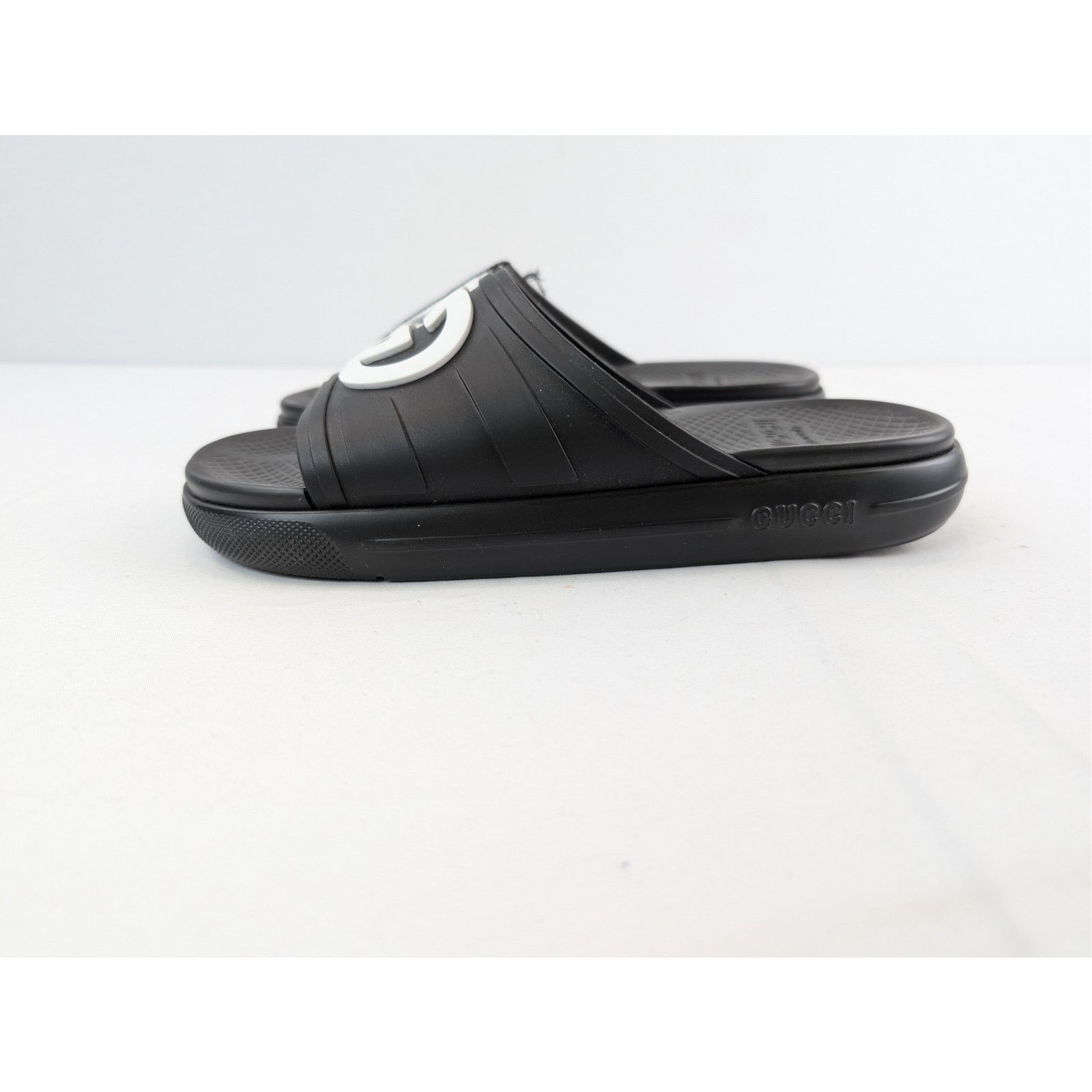 Gucci o1rshd1 Pursuit Logo Embossed Rubber Slide Slipper Black Size US 11.5 / EU 44-45 - 10 Thumbnail