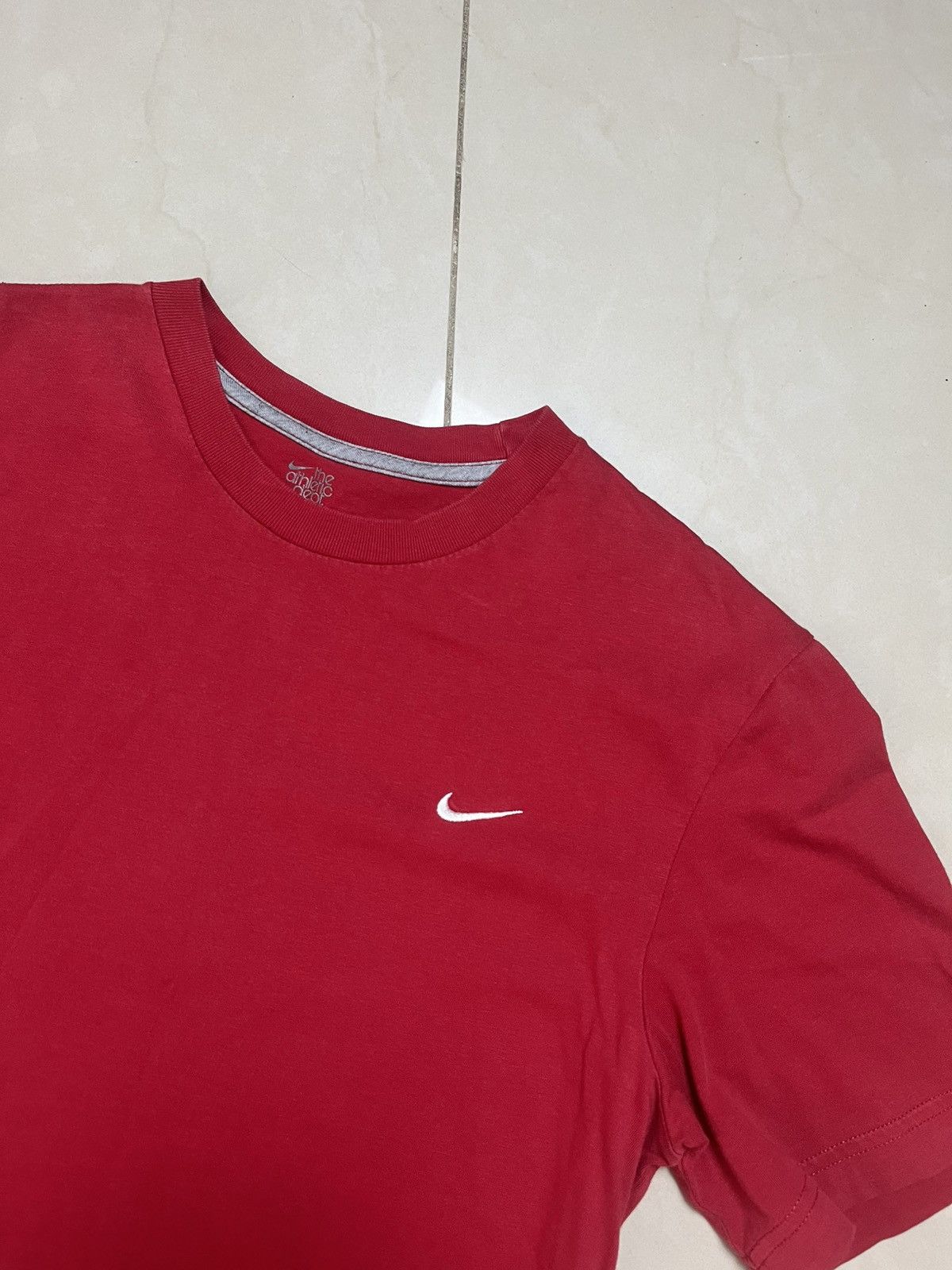 Nike Nike vintage t shirt size m Size US M / EU 48-50 / 2 - 2 Thumbnail